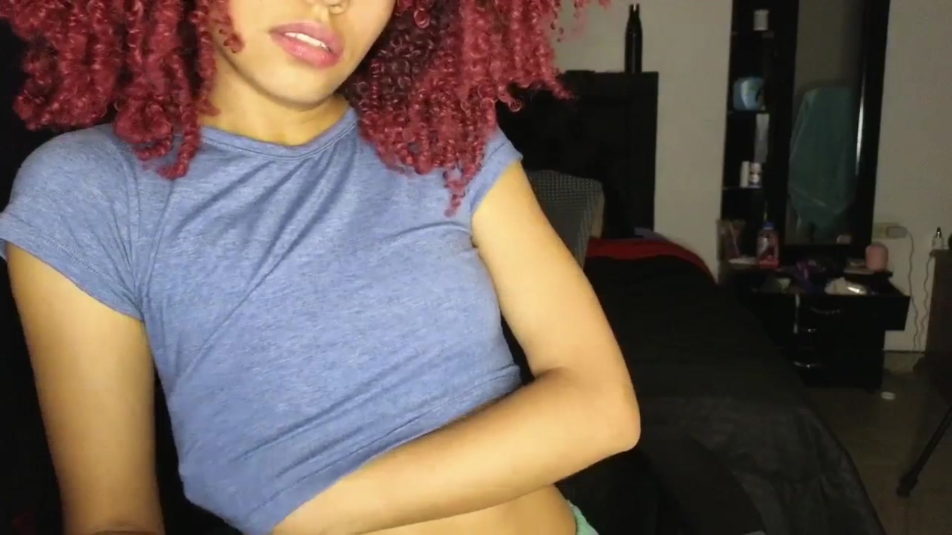 Gallery image thumbnail from Cofewithmilk's myfreecams stream on, 11/18/2025, 05:32 image 2 of 20