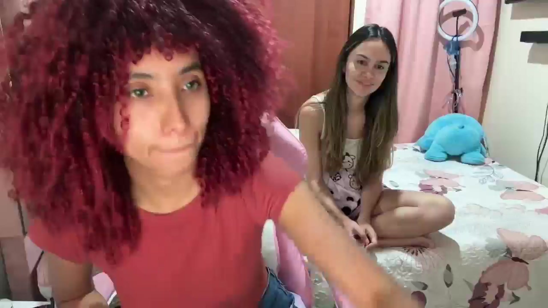 Gallery image thumbnail from Cofewithmilk's myfreecams stream on, 11/20/2025, 08:58 image 8 of 20