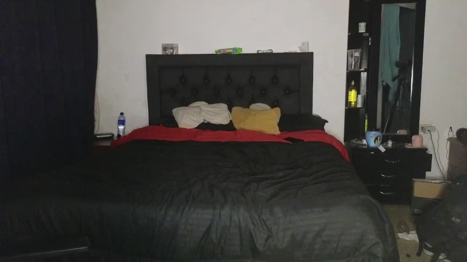 Gallery image thumbnail from Cofewithmilk's myfreecams stream on, 11/27/2025, 04:40 image 2 of 20