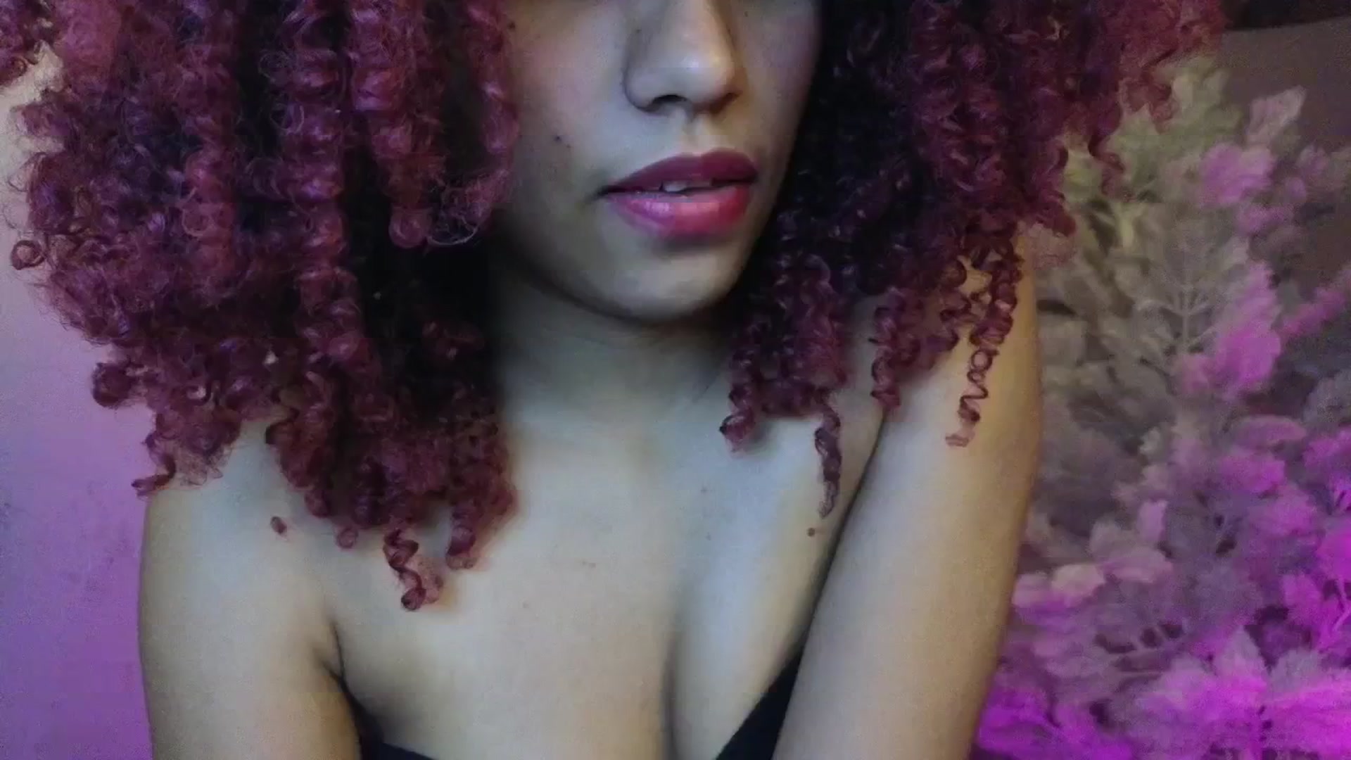 Gallery image thumbnail from Cofewithmilk's myfreecams stream on, 12/07/2025, 06:45 image 2 of 20