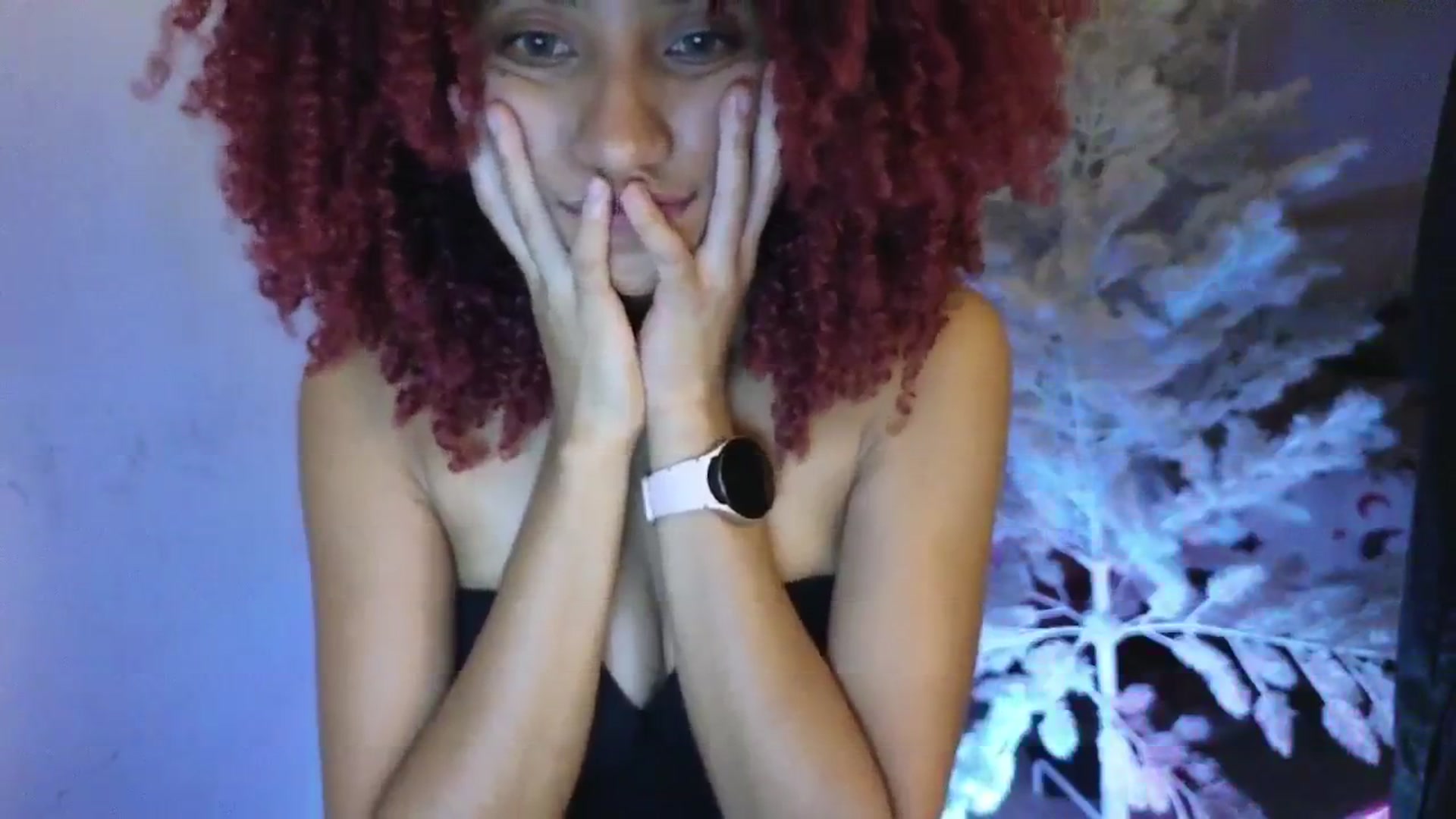 Gallery image thumbnail from Cofewithmilk's myfreecams stream on, 12/07/2025, 09:06 image 20 of 20