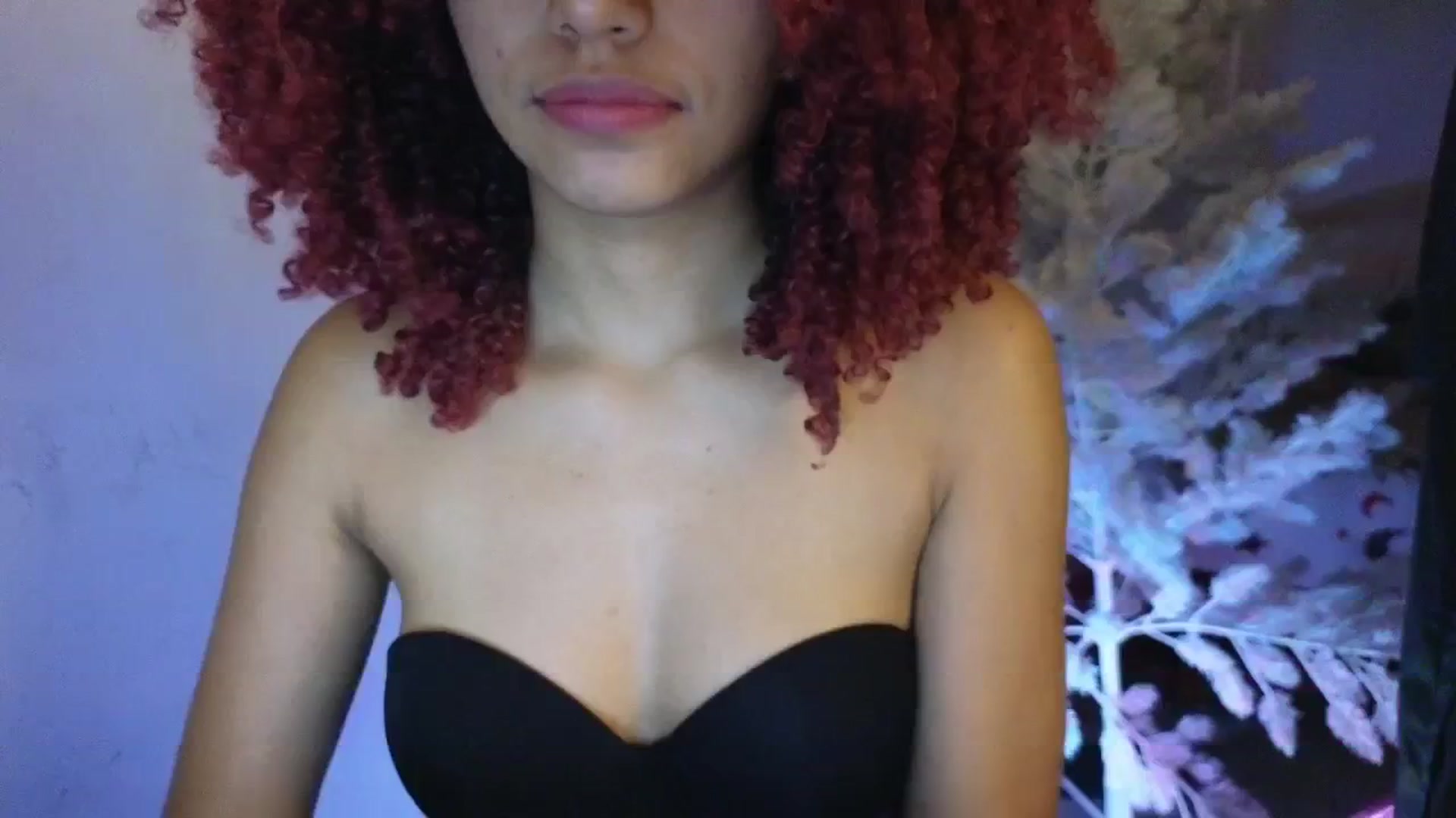 Gallery image thumbnail from Cofewithmilk's myfreecams stream on, 12/07/2025, 09:06 image 3 of 20