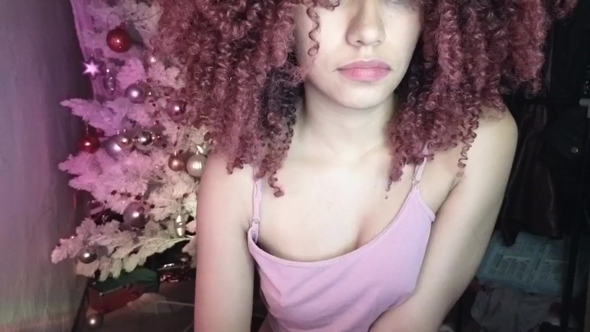 Gallery image thumbnail from Cofewithmilk's myfreecams stream on, 12/12/2025, 08:05 image 19 of 20