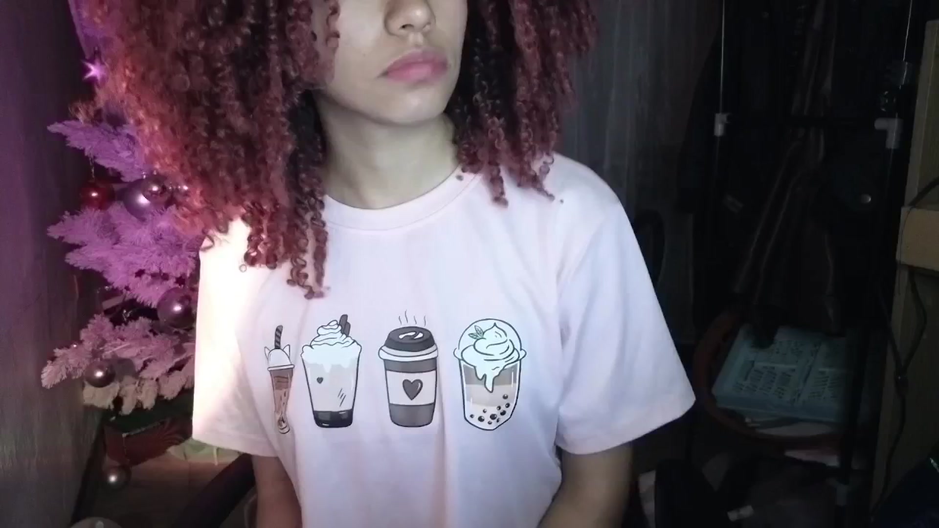 Gallery image thumbnail from Cofewithmilk's myfreecams stream on, 12/12/2025, 10:05 image 6 of 20