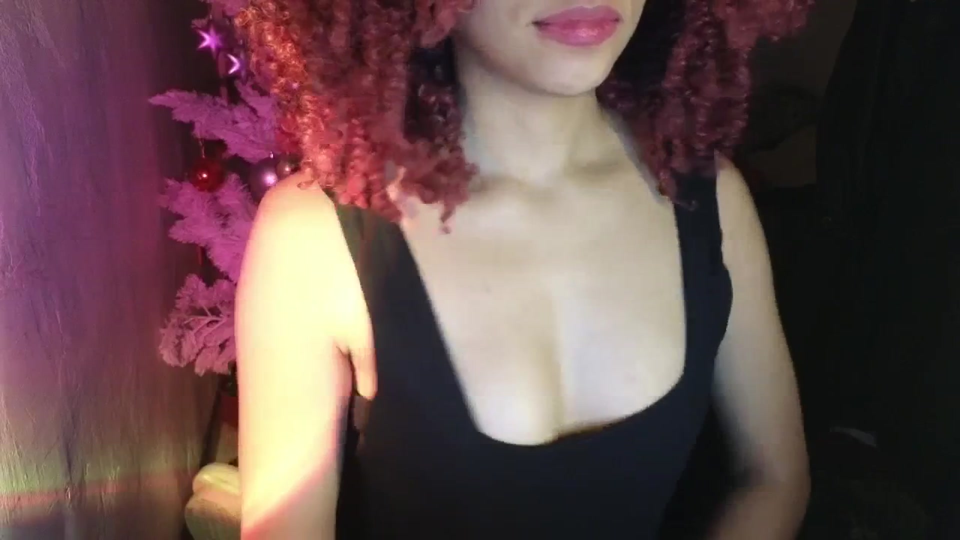 Gallery image thumbnail from Cofewithmilk's myfreecams stream on, 12/24/2025, 07:20 image 20 of 20