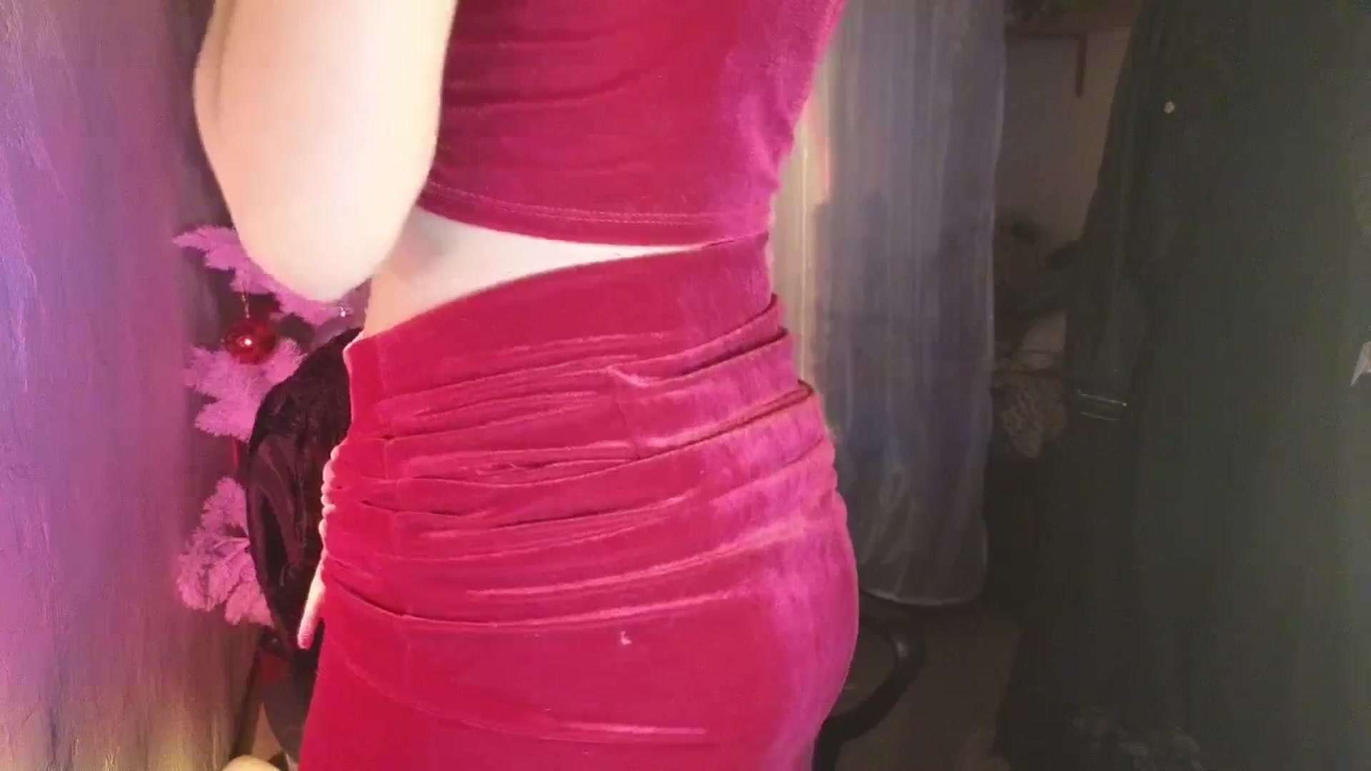 Gallery image thumbnail from Cofewithmilk's myfreecams stream on, 12/25/2025, 07:55 image 11 of 20