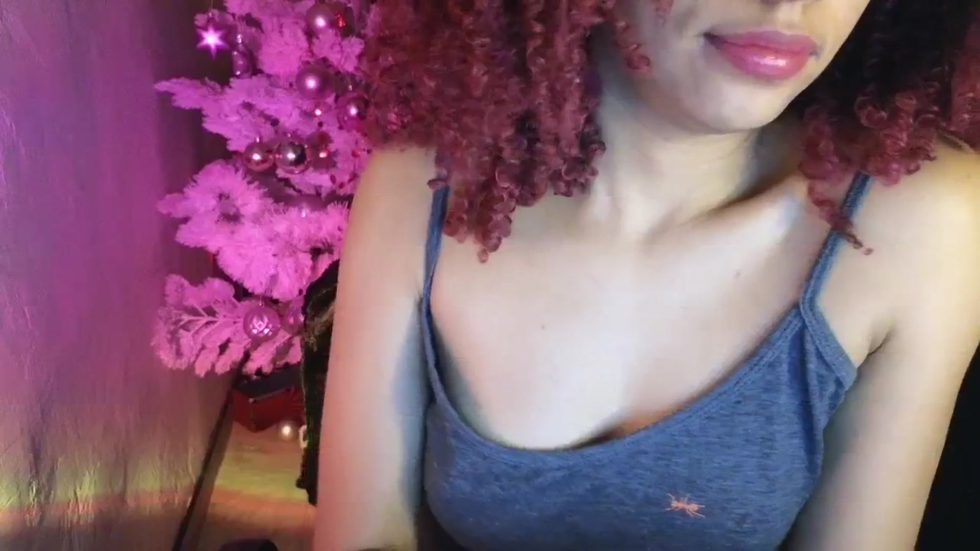 Gallery image thumbnail from Cofewithmilk's myfreecams stream on, 12/31/2025, 07:32 image 11 of 20