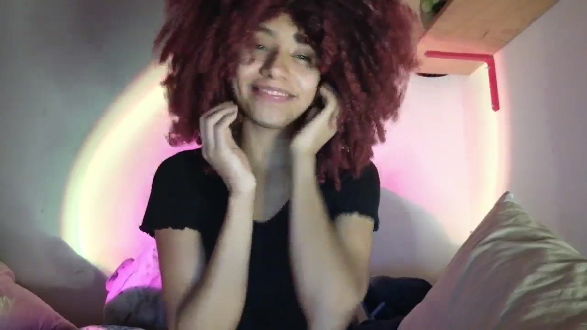 Gallery image thumbnail from Cofewithmilk's myfreecams stream on, 01/07/2026, 11:17 image 14 of 20
