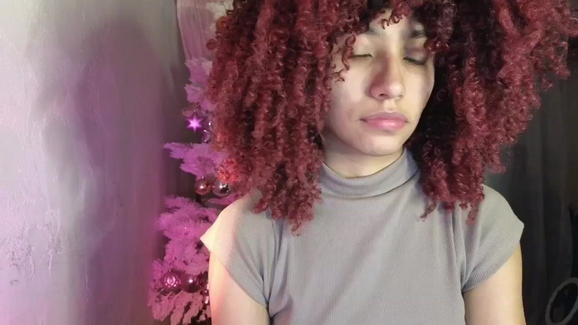 Gallery image thumbnail from Cofewithmilk's myfreecams stream on, 01/10/2026, 11:44 image 9 of 20