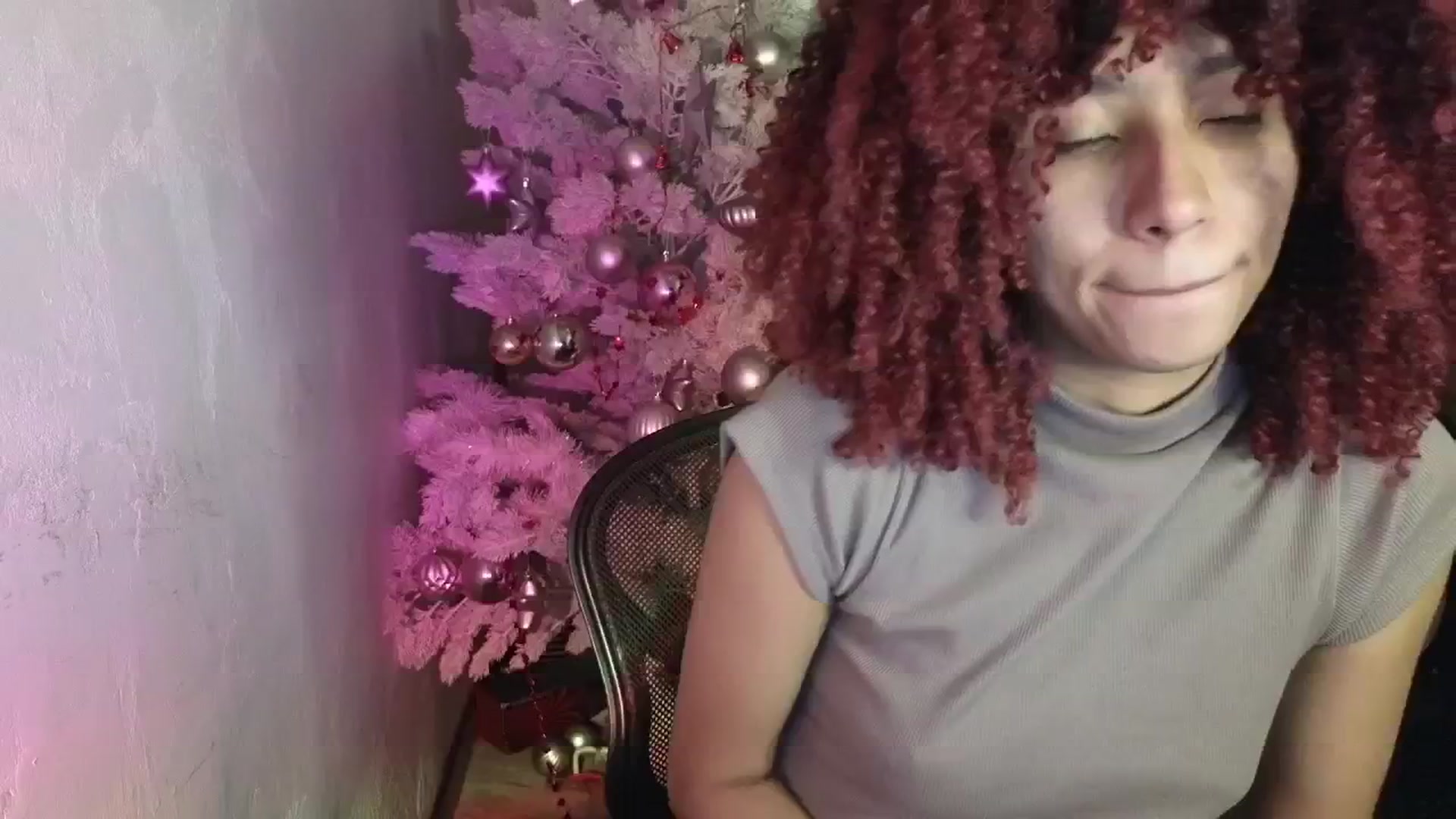 Gallery image thumbnail from Cofewithmilk's myfreecams stream on, 01/10/2026, 11:44 image 12 of 20