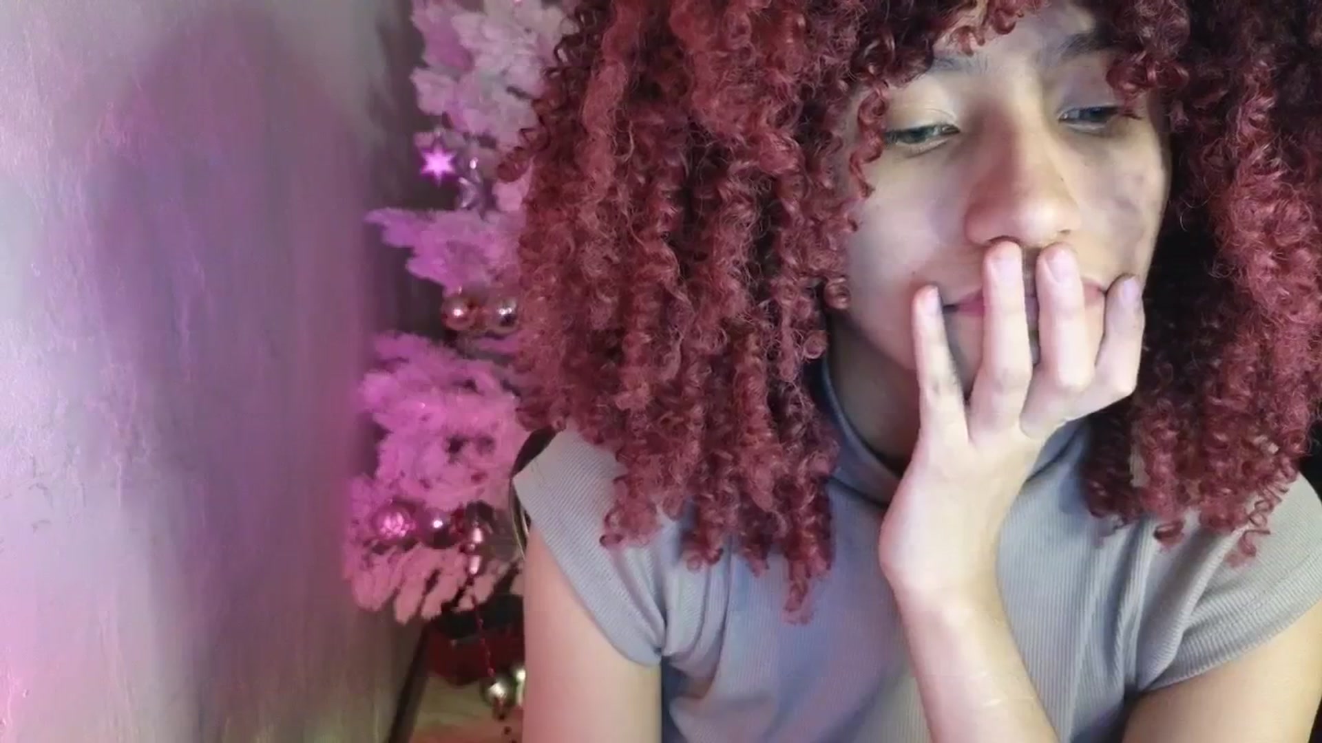 Gallery image thumbnail from Cofewithmilk's myfreecams stream on, 01/10/2026, 11:44 image 15 of 20