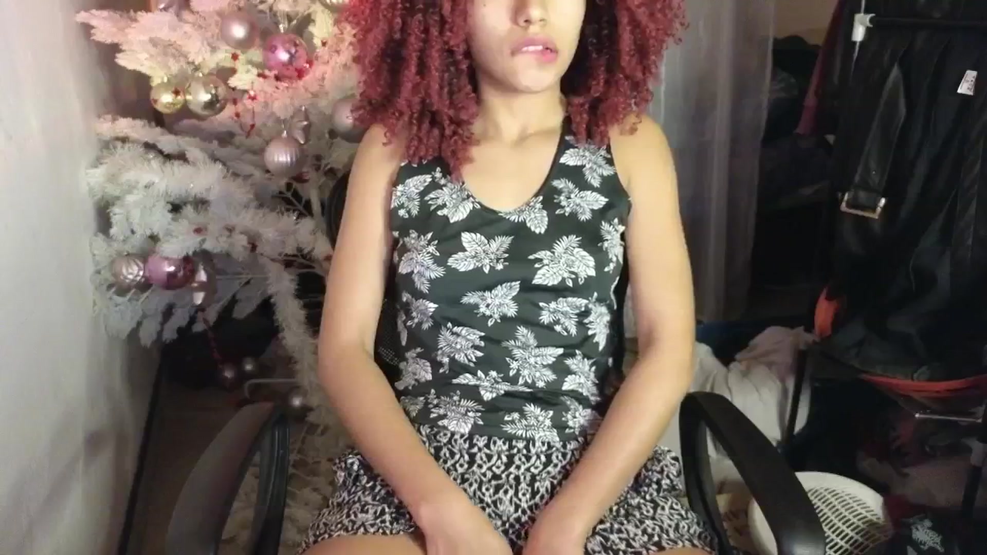 Gallery image thumbnail from Cofewithmilk's myfreecams stream on, 01/11/2026, 08:23 image 4 of 20