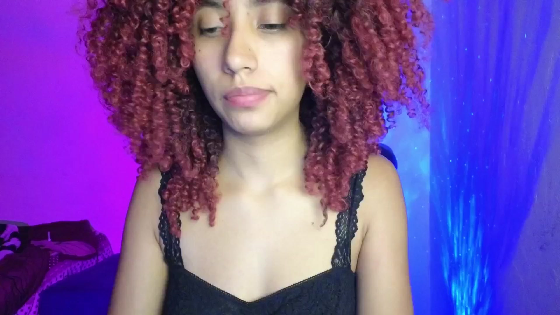 Gallery image thumbnail from Cofewithmilk's myfreecams stream on, 03/22/2026, 07:27 image 15 of 20