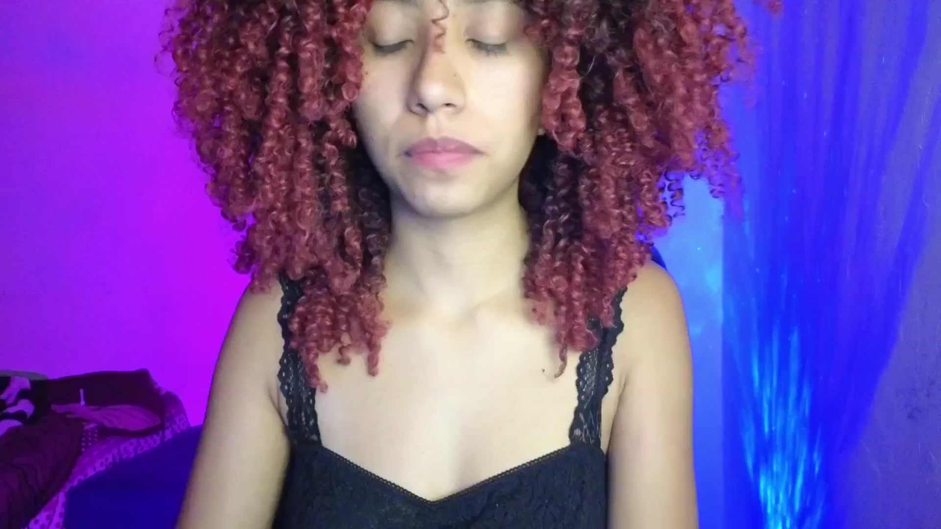 Gallery image thumbnail from Cofewithmilk's myfreecams stream on, 03/22/2026, 07:27 image 12 of 20