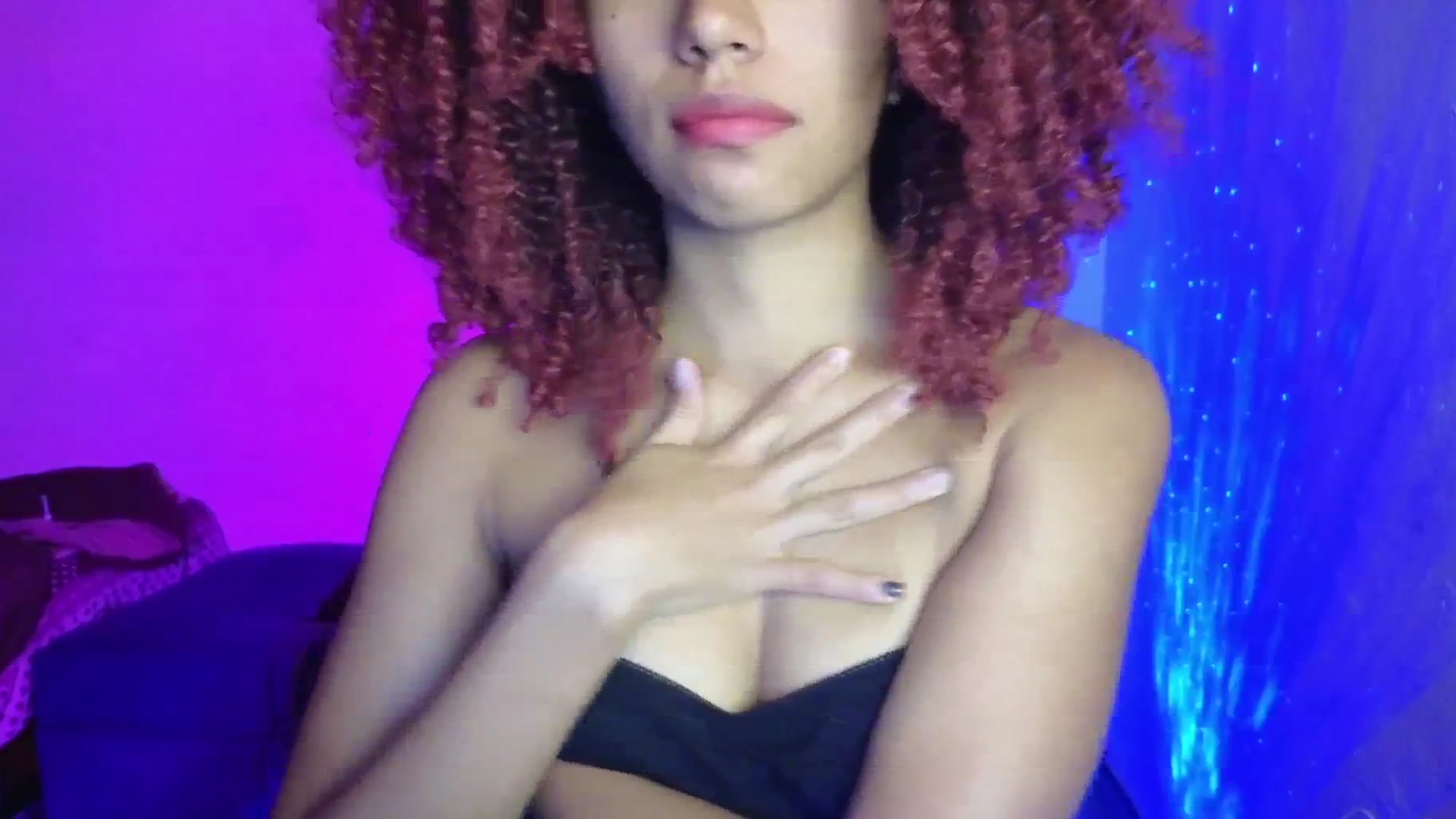 Gallery image thumbnail from Cofewithmilk's myfreecams stream on, 03/22/2026, 08:57 image 9 of 20