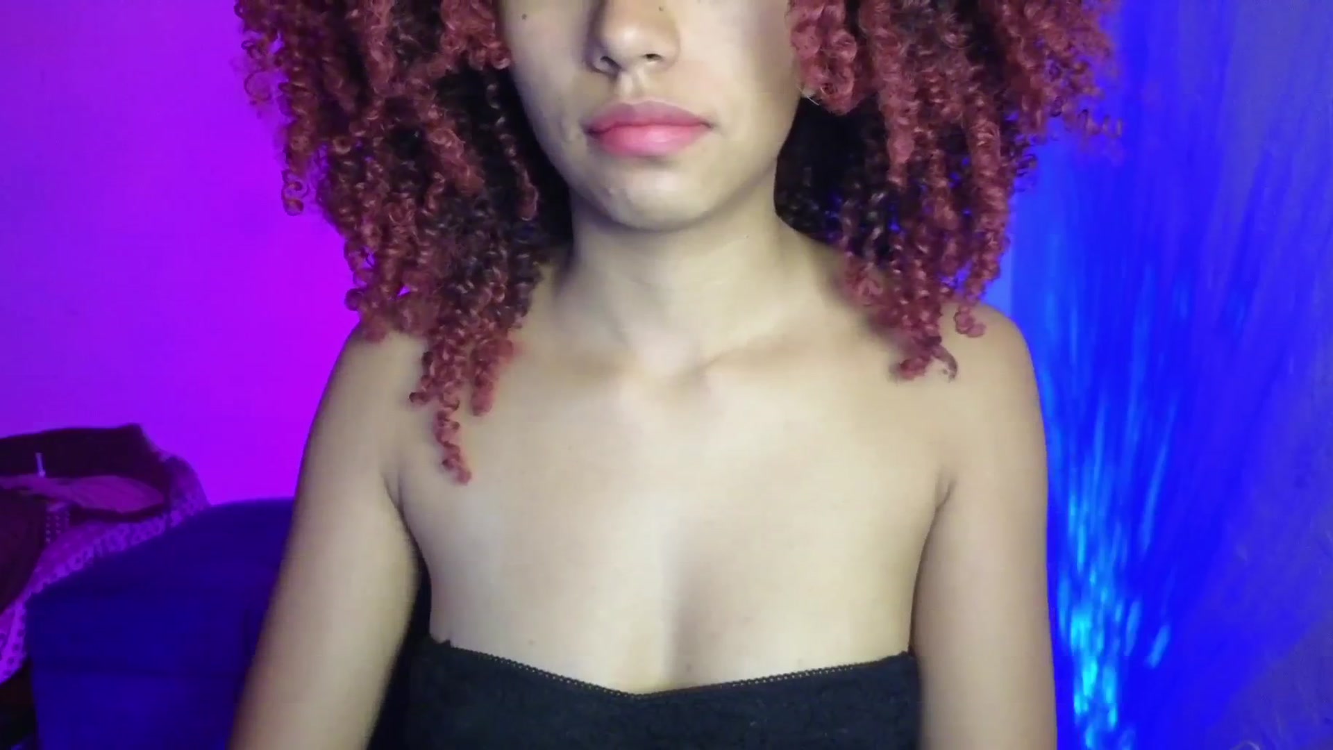 Gallery image thumbnail from Cofewithmilk's myfreecams stream on, 03/22/2026, 08:57 image 16 of 20