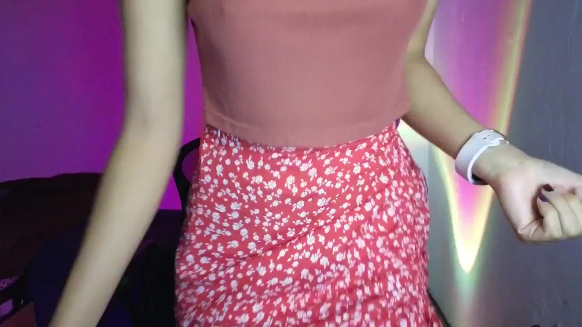 Gallery image thumbnail from Cofewithmilk's myfreecams stream on, 03/24/2026, 07:10 image 10 of 20