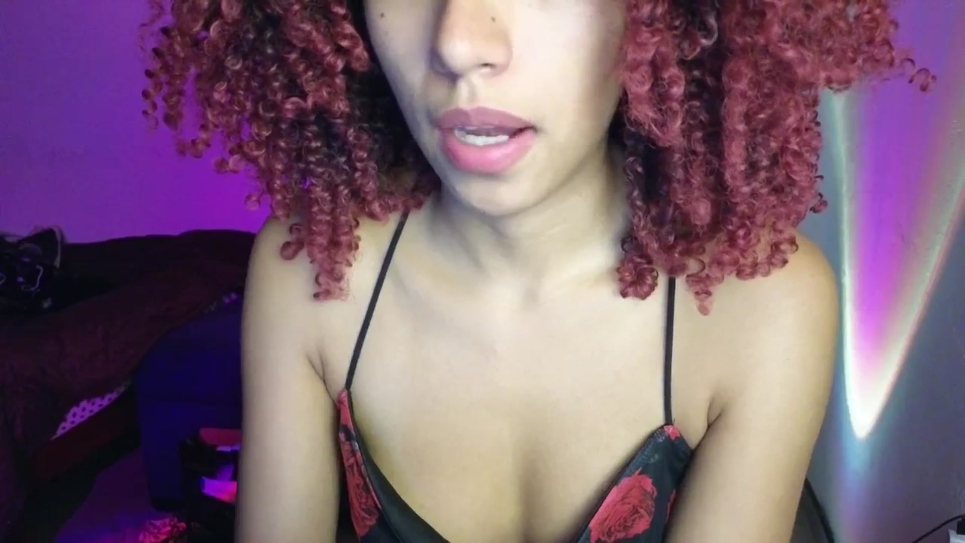 Gallery image thumbnail from Cofewithmilk's myfreecams stream on, 03/25/2026, 07:21 image 8 of 20
