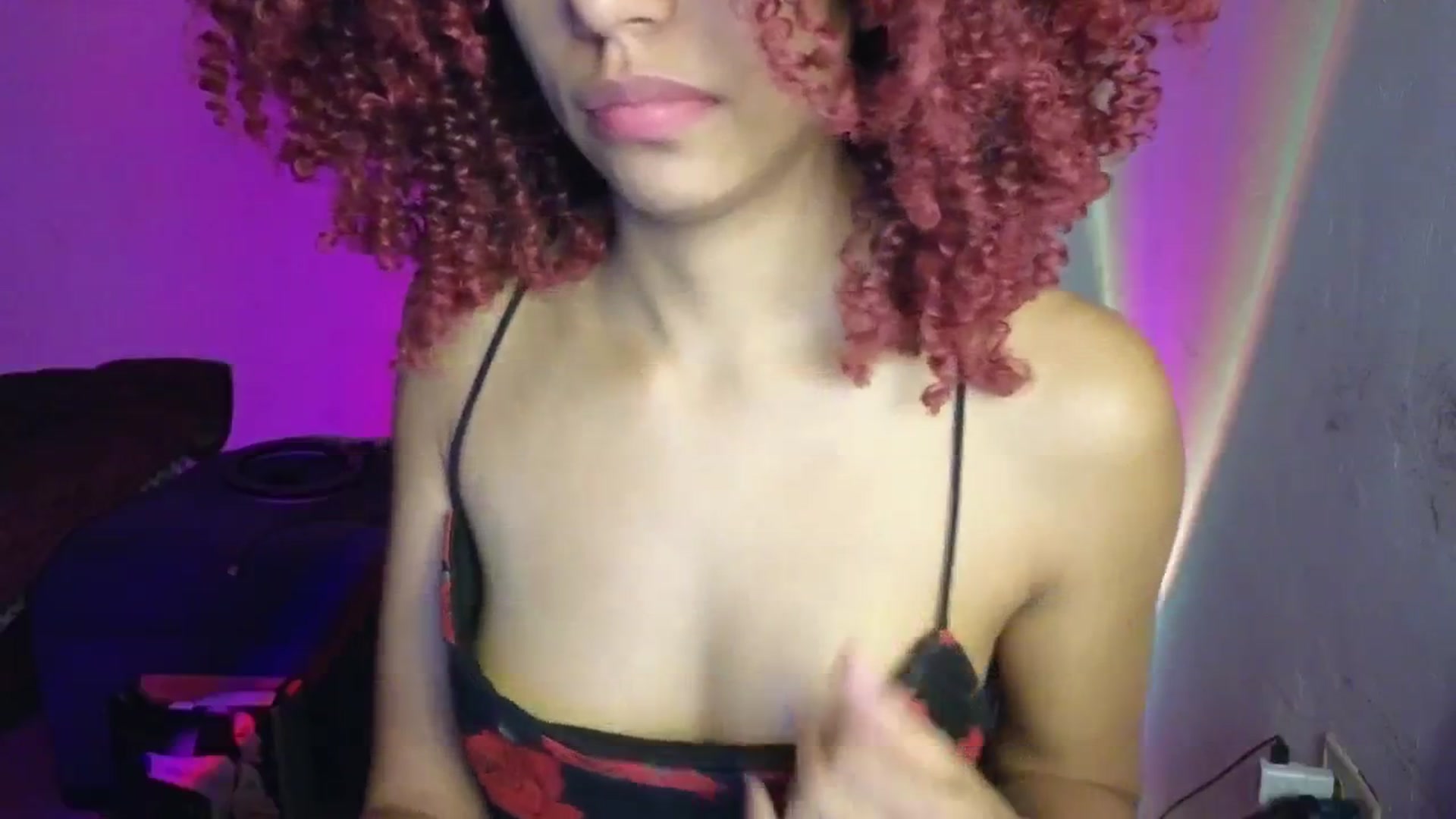 Gallery image thumbnail from Cofewithmilk's myfreecams stream on, 03/25/2026, 07:21 image 4 of 20