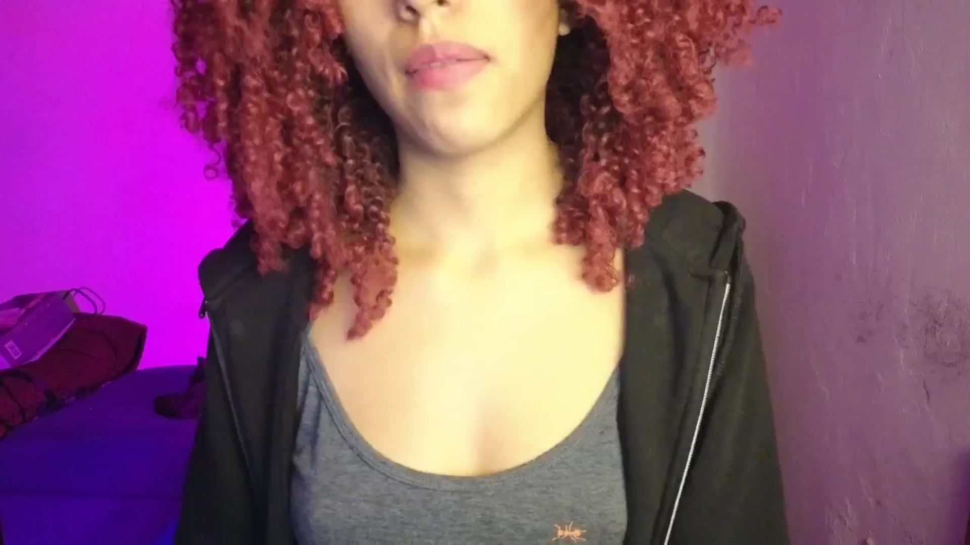 Gallery image thumbnail from Cofewithmilk's myfreecams stream on, 03/28/2026, 08:13 image 2 of 20