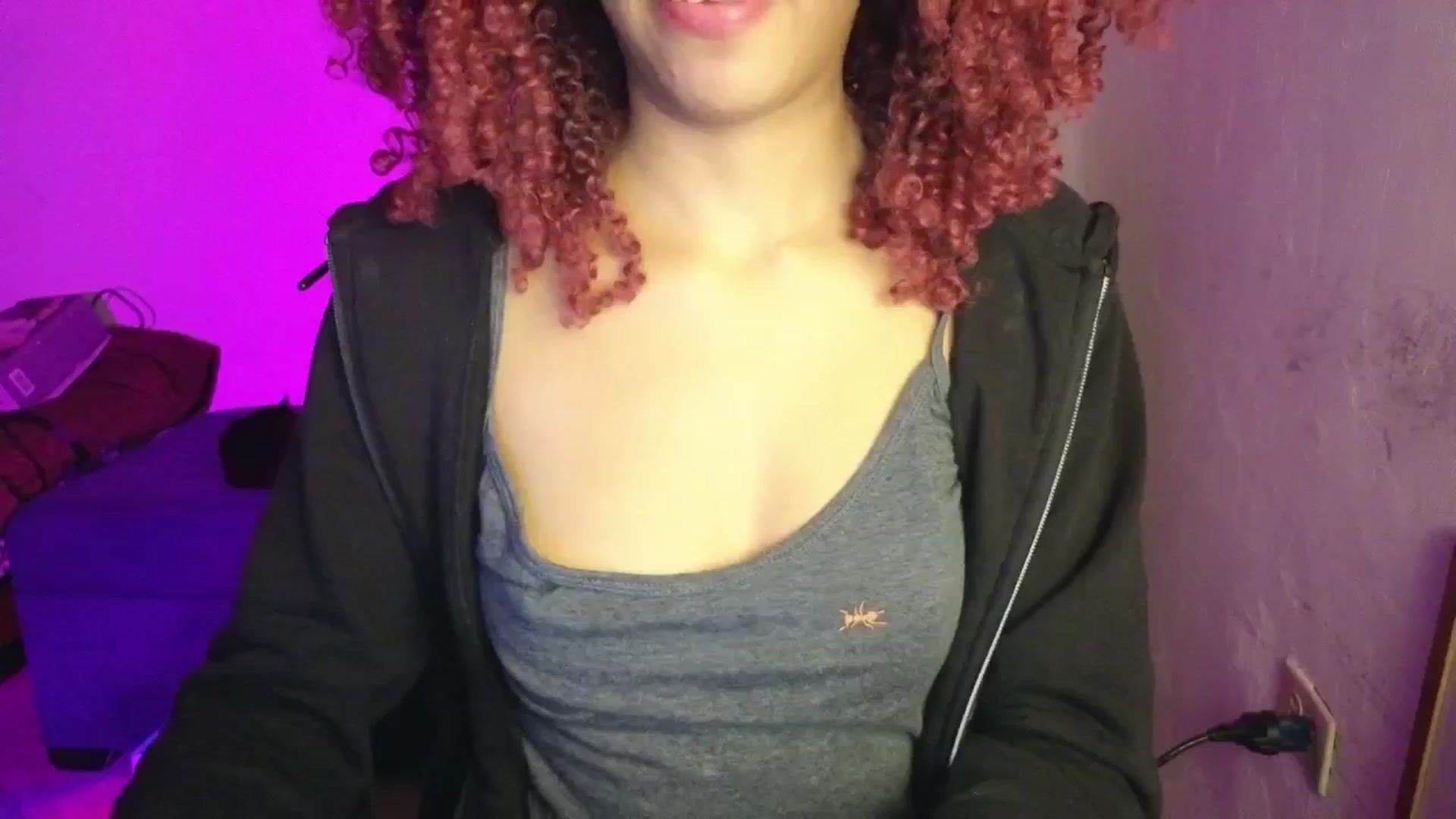 Gallery image thumbnail from Cofewithmilk's myfreecams stream on, 03/28/2026, 08:13 image 5 of 20