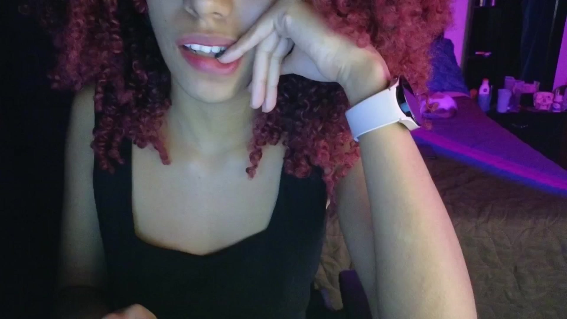 Gallery image thumbnail from Cofewithmilk's myfreecams stream on, 04/16/2026, 06:22 image 13 of 20