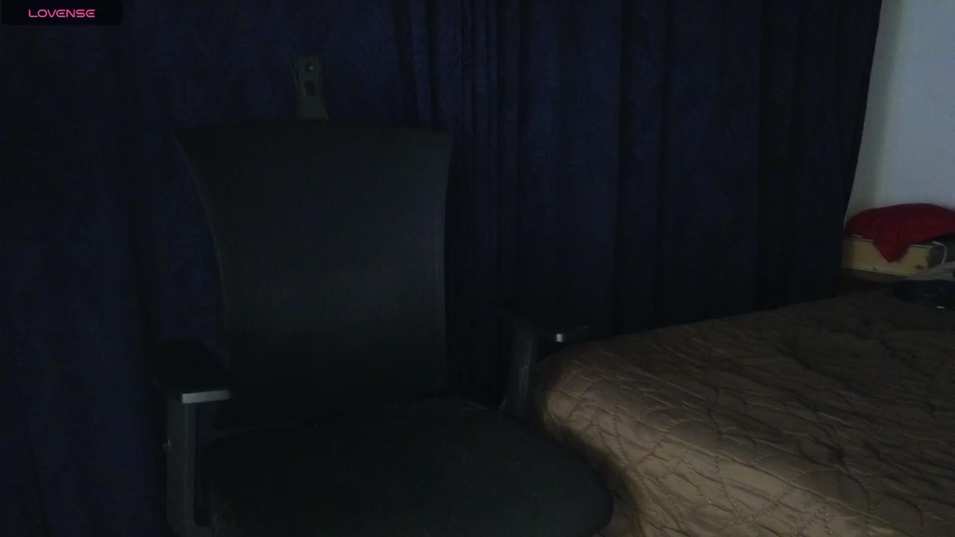 Gallery image thumbnail from Cofewithmilk's myfreecams stream on, 04/20/2026, 07:03 image 11 of 20