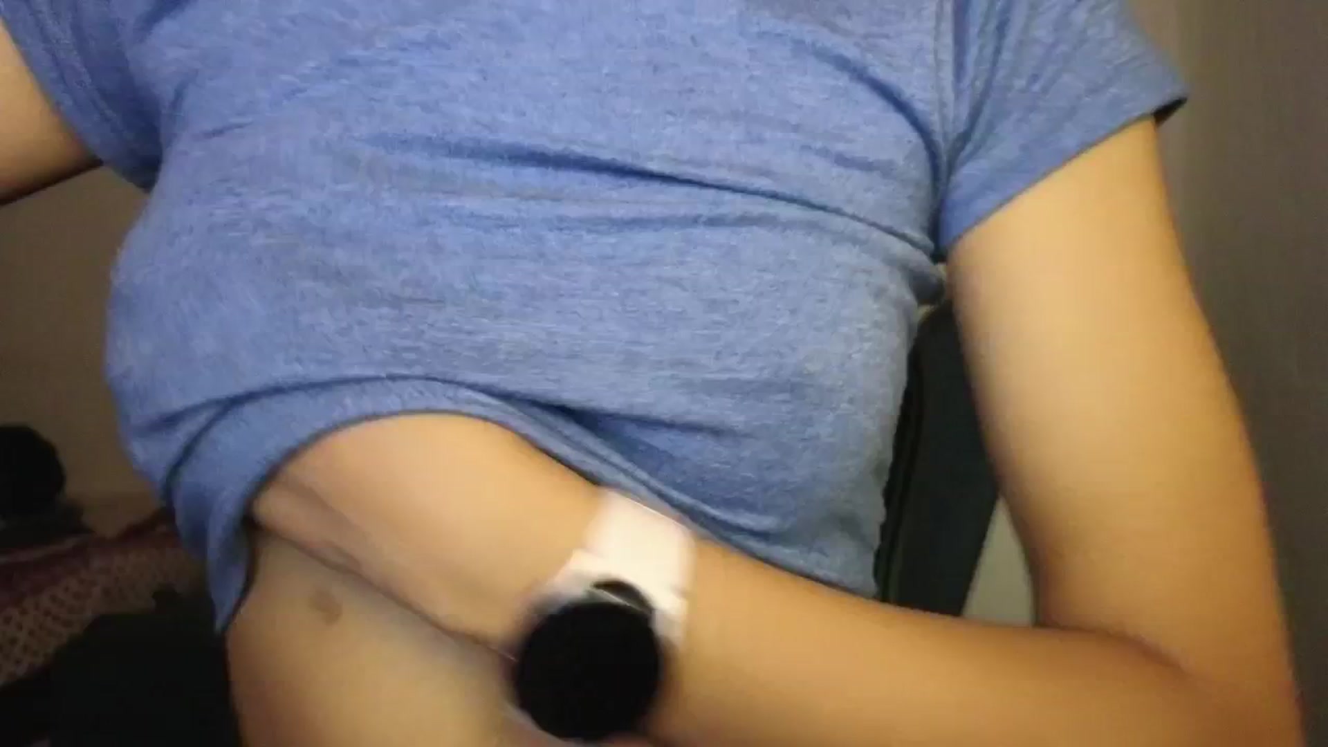 Gallery image thumbnail from Cofewithmilk's myfreecams stream on, 05/02/2026, 07:38 image 15 of 20