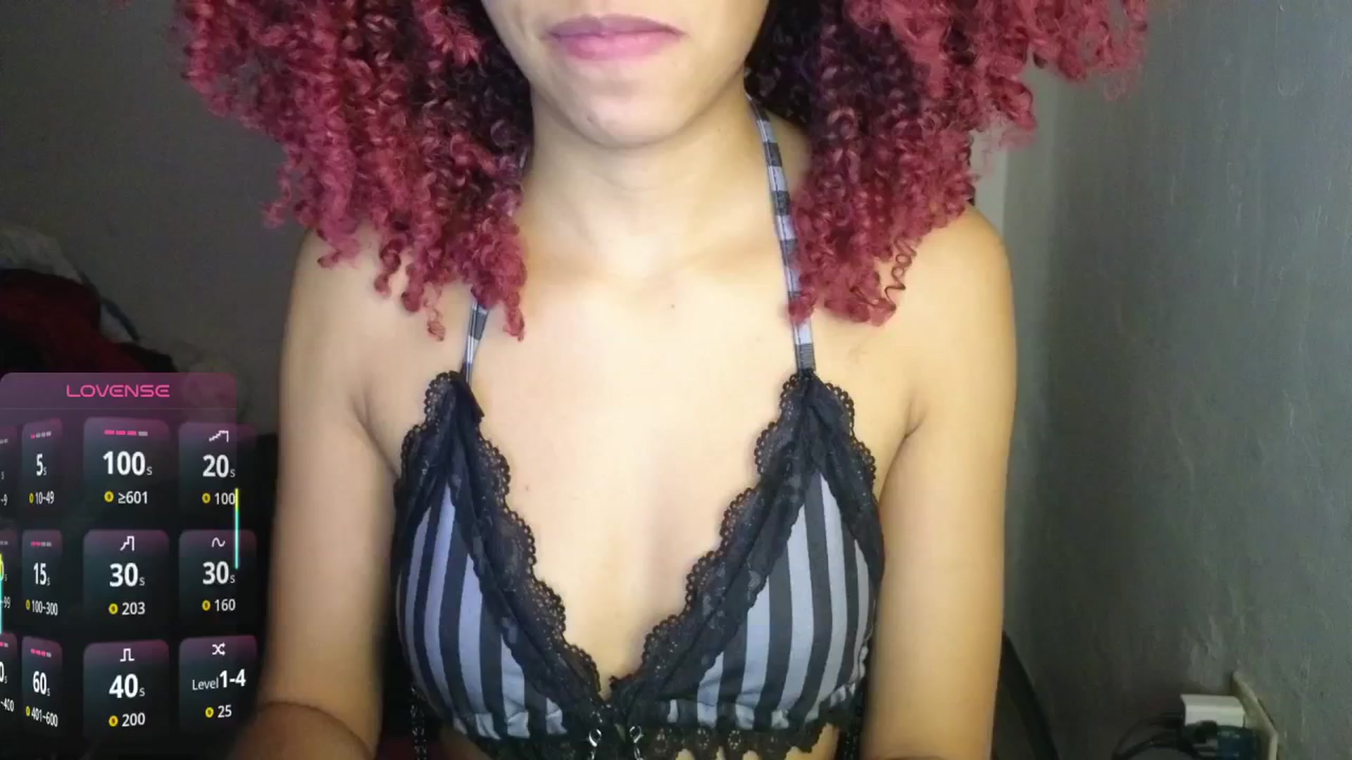 Gallery image thumbnail from Cofewithmilk's myfreecams stream on, 05/03/2026, 01:18 image 6 of 20