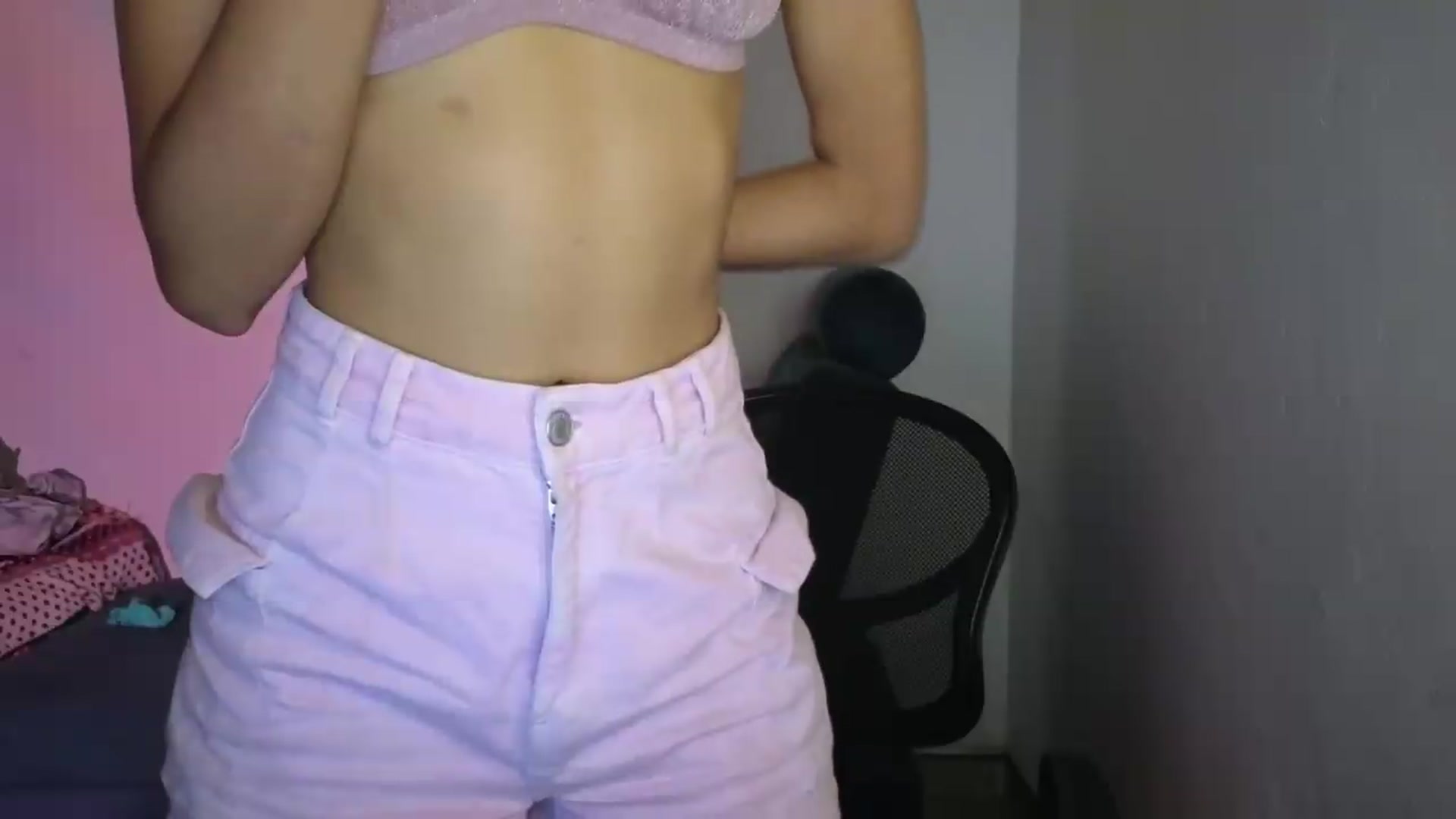 Gallery image thumbnail from Cofewithmilk's myfreecams stream on, 05/12/2026, 07:46 image 16 of 20