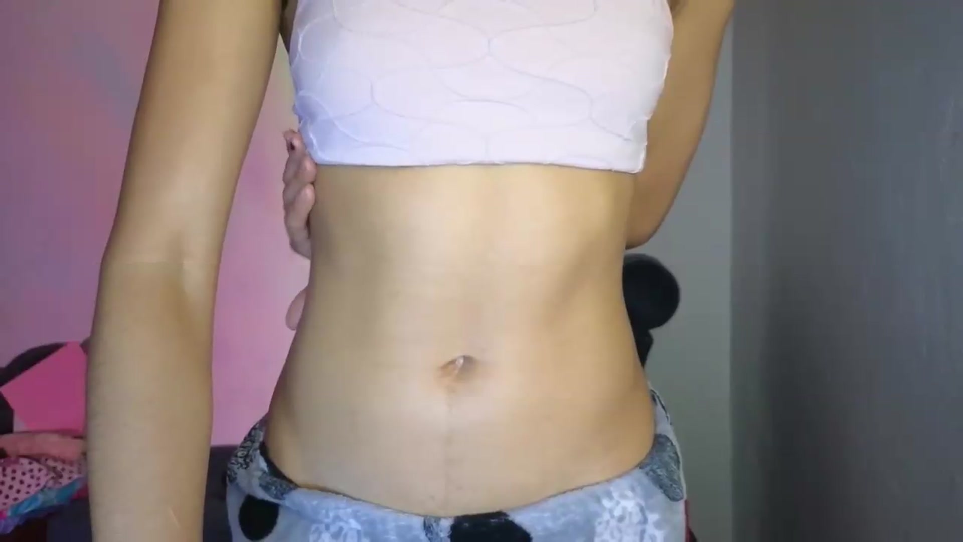 Gallery image thumbnail from Cofewithmilk's myfreecams stream on, 05/29/2026, 12:28 image 14 of 20