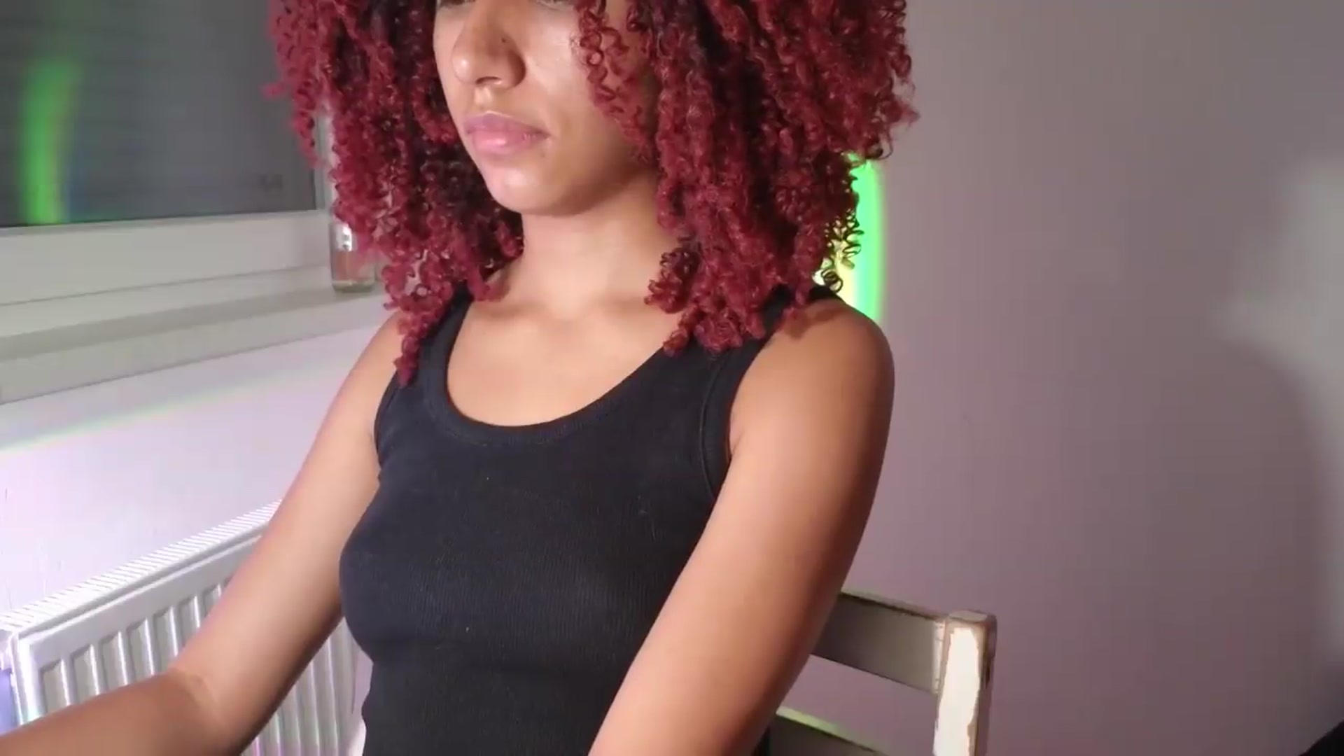 Gallery image thumbnail from Cofewithmilk's myfreecams stream on, 06/24/2026, 03:14 image 15 of 20