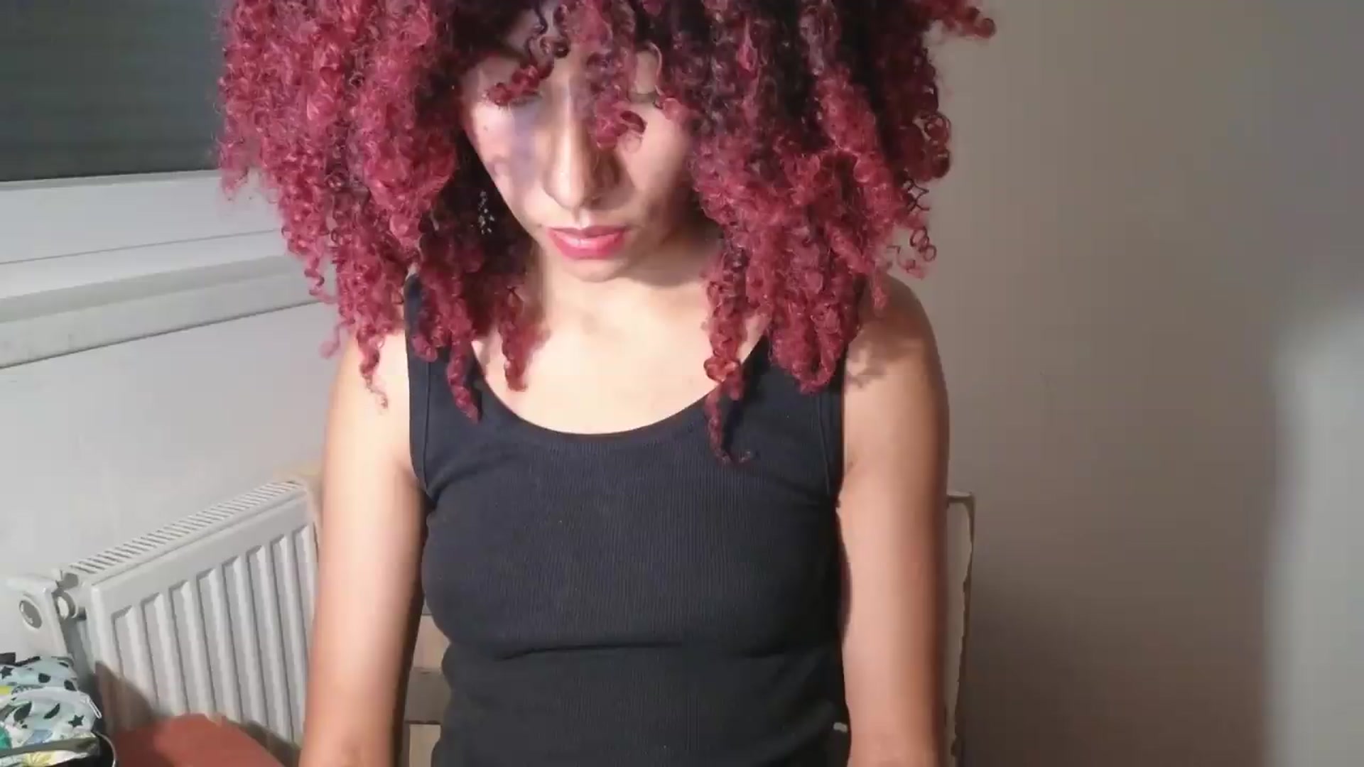 Gallery image thumbnail from Cofewithmilk's myfreecams stream on, 06/28/2026, 01:20 image 18 of 20