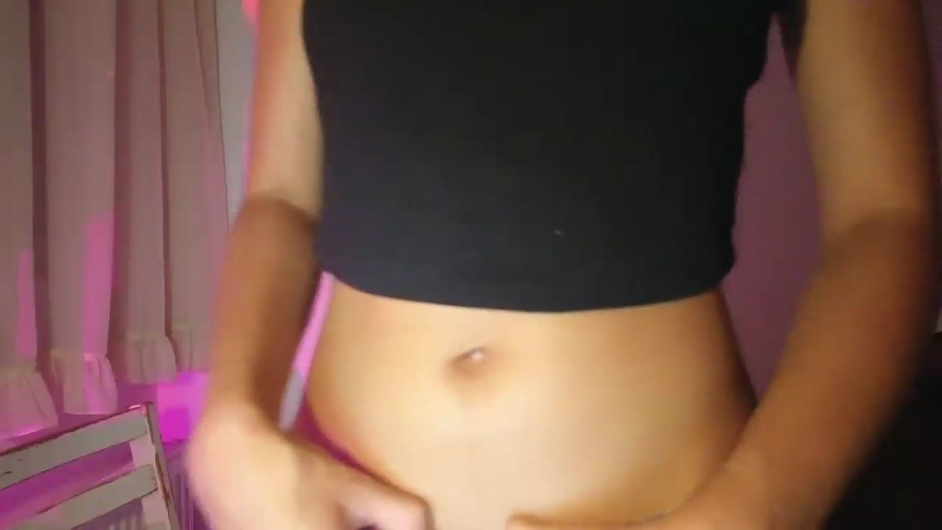 Gallery image thumbnail from Cofewithmilk's myfreecams stream on, 08/13/2026, 12:14 image 17 of 20
