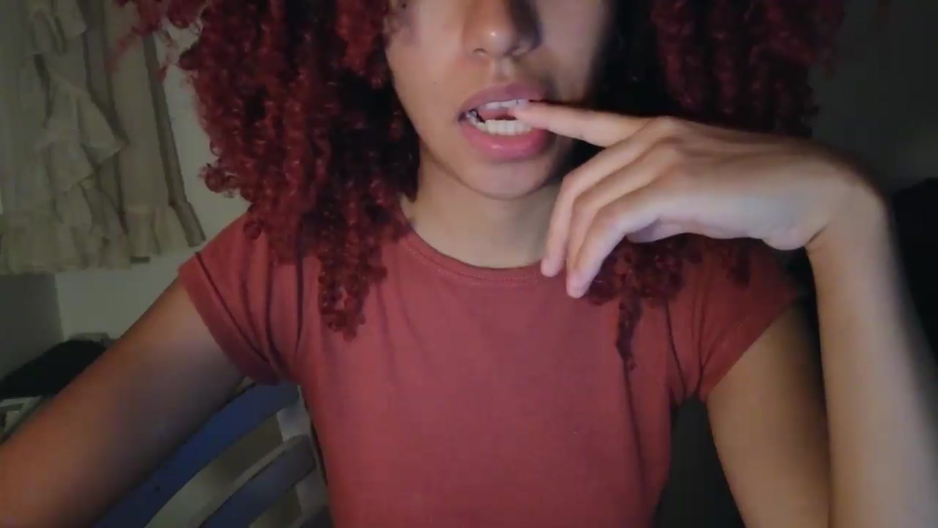 Gallery image thumbnail from Cofewithmilk's myfreecams stream on, 08/17/2026, 12:32 image 12 of 20