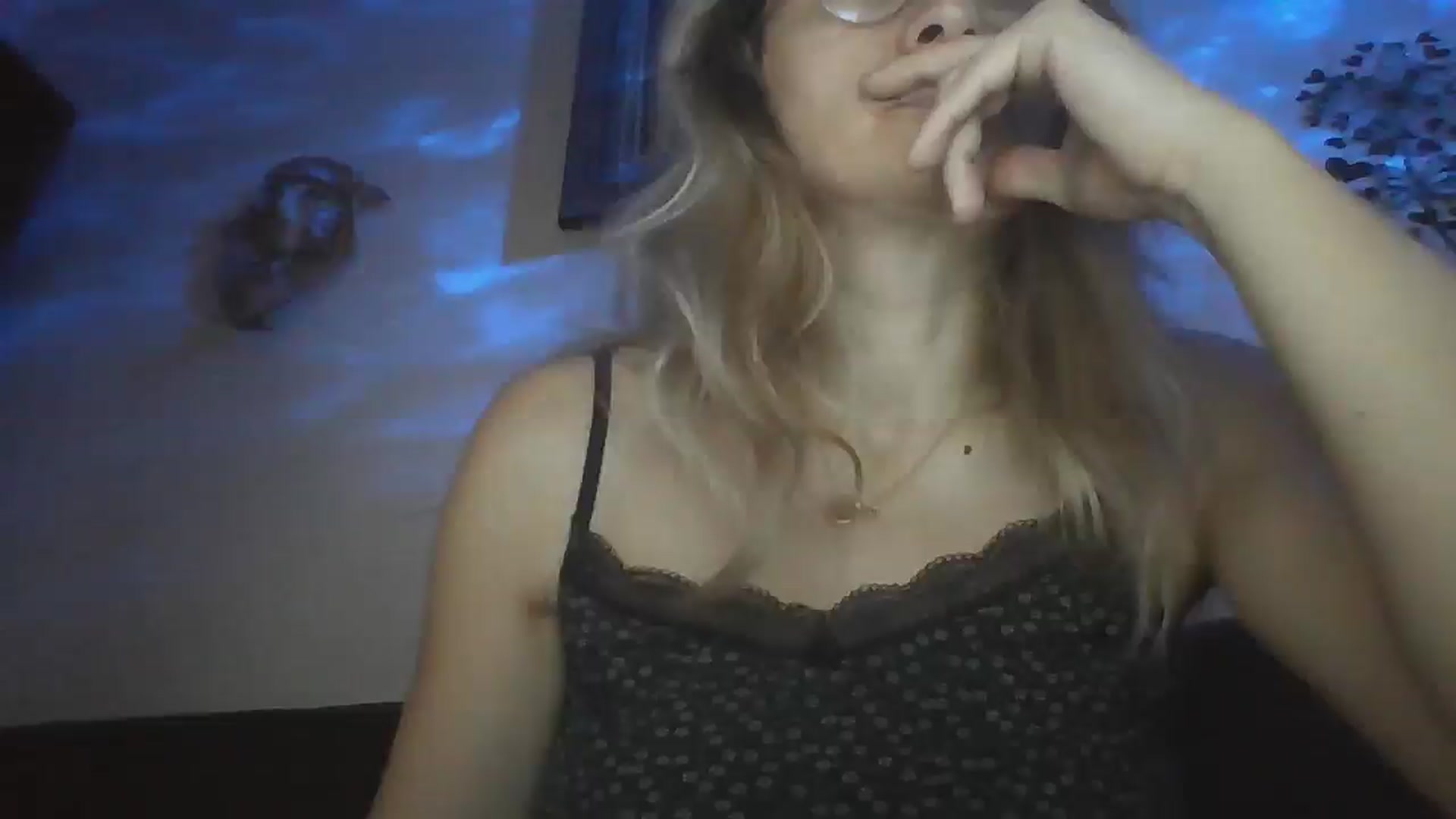 Gallery image thumbnail from Coffeemilk's myfreecams stream on, 01/22/2026, 09:09 image 18 of 20