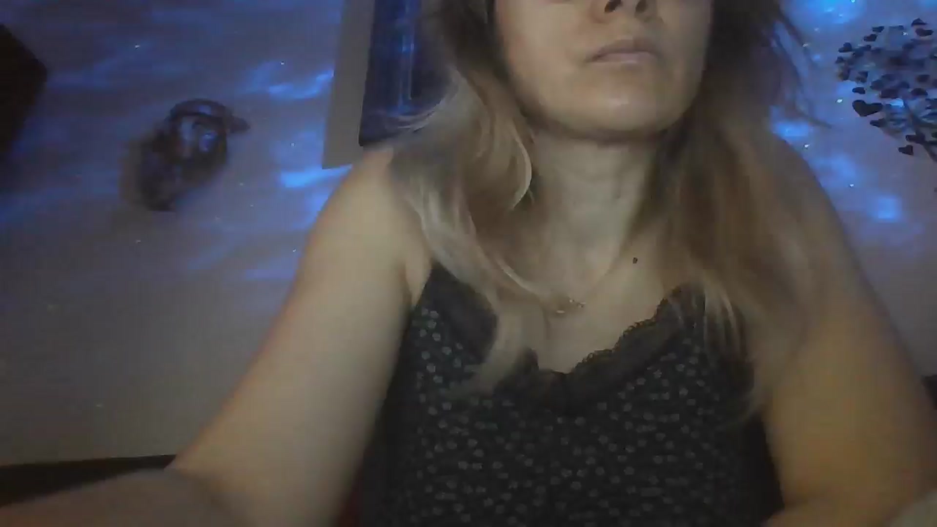 Gallery image thumbnail from Coffeemilk's myfreecams stream on, 01/22/2026, 09:09 image 8 of 20