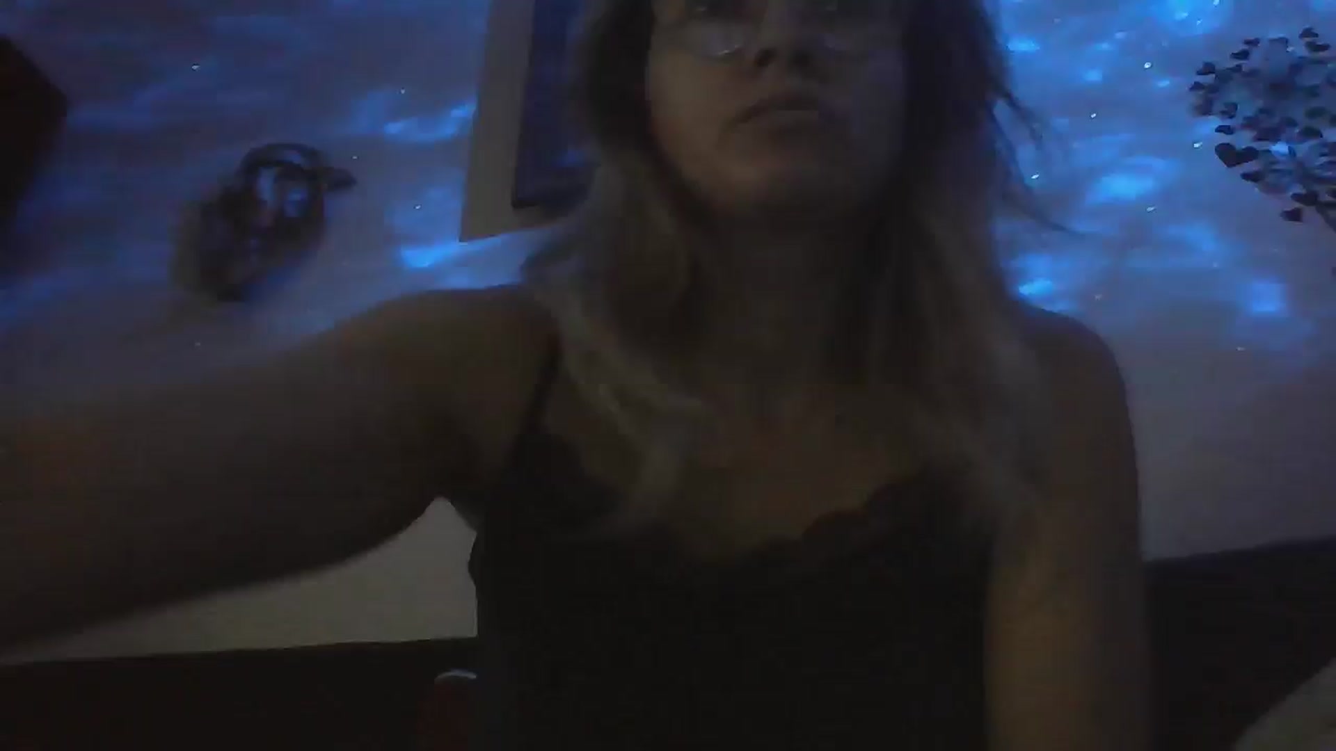 Gallery image thumbnail from Coffeemilk's myfreecams stream on, 01/22/2026, 09:09 image 9 of 20