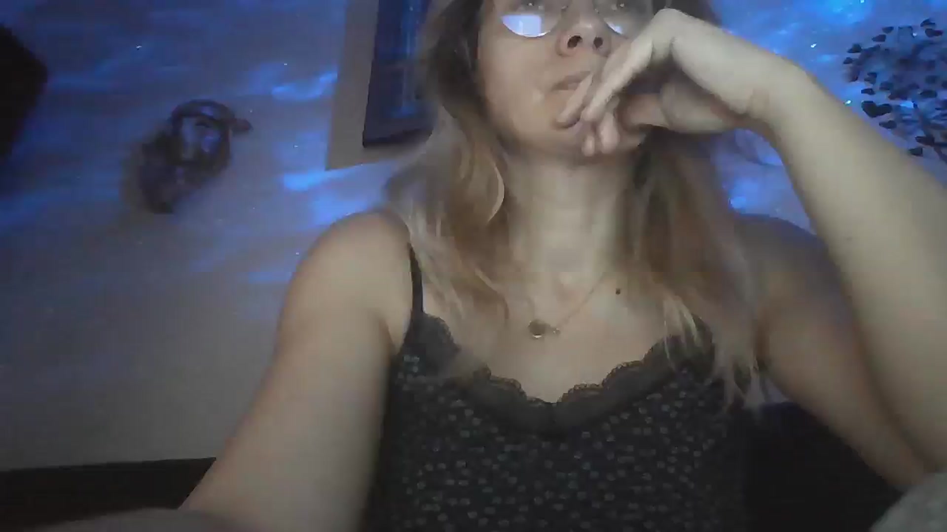 Gallery image thumbnail from Coffeemilk's myfreecams stream on, 01/22/2026, 09:09 image 7 of 20
