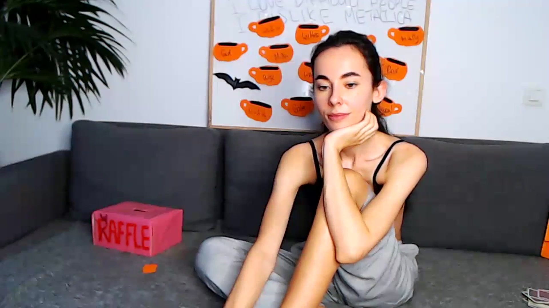 Gallery image thumbnail from Coffeeplease's myfreecams stream on, 10/28/2023, 20:47 image 17 of 20