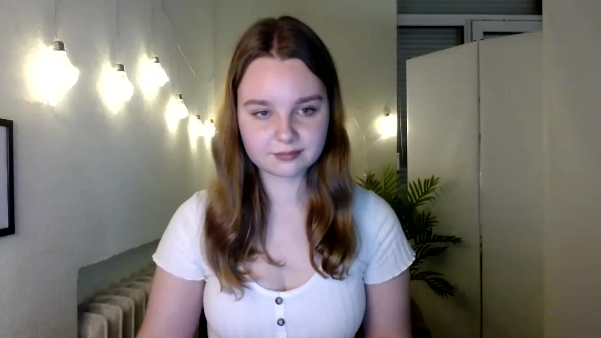Gallery image thumbnail from Cold_Moon's myfreecams stream on, 11/25/2022, 12:34 image 10 of 20