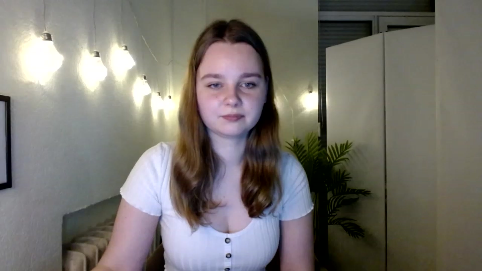 Gallery image thumbnail from Cold_Moon's myfreecams stream on, 11/25/2022, 12:55 image 12 of 20
