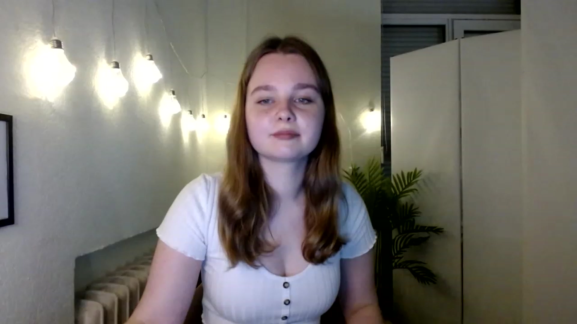 Gallery image thumbnail from Cold_Moon's myfreecams stream on, 11/25/2022, 12:55 image 7 of 20