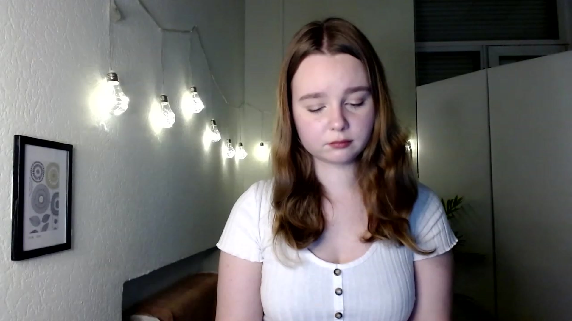 Gallery image thumbnail from Cold_Moon's myfreecams stream on, 11/27/2022, 16:00 image 10 of 20