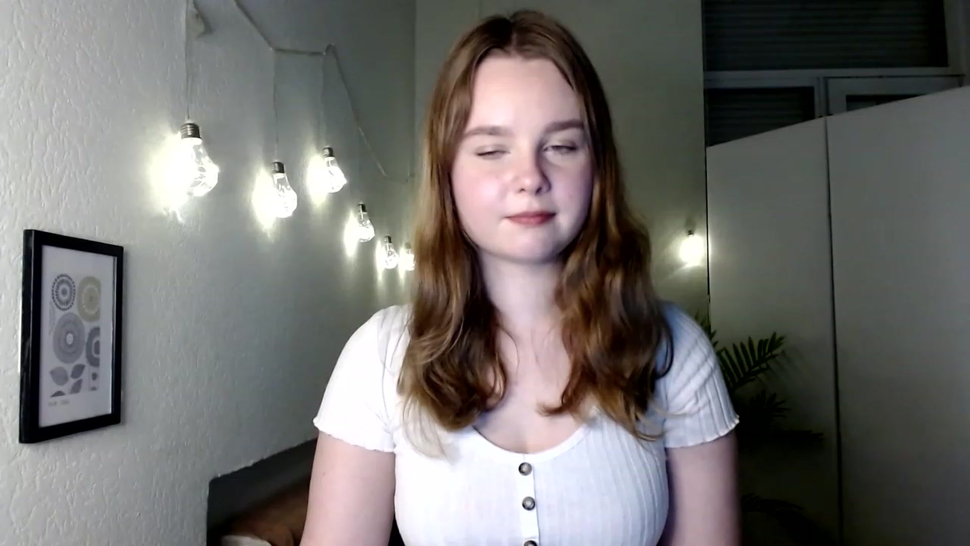 Gallery image thumbnail from Cold_Moon's myfreecams stream on, 11/27/2022, 16:00 image 5 of 20