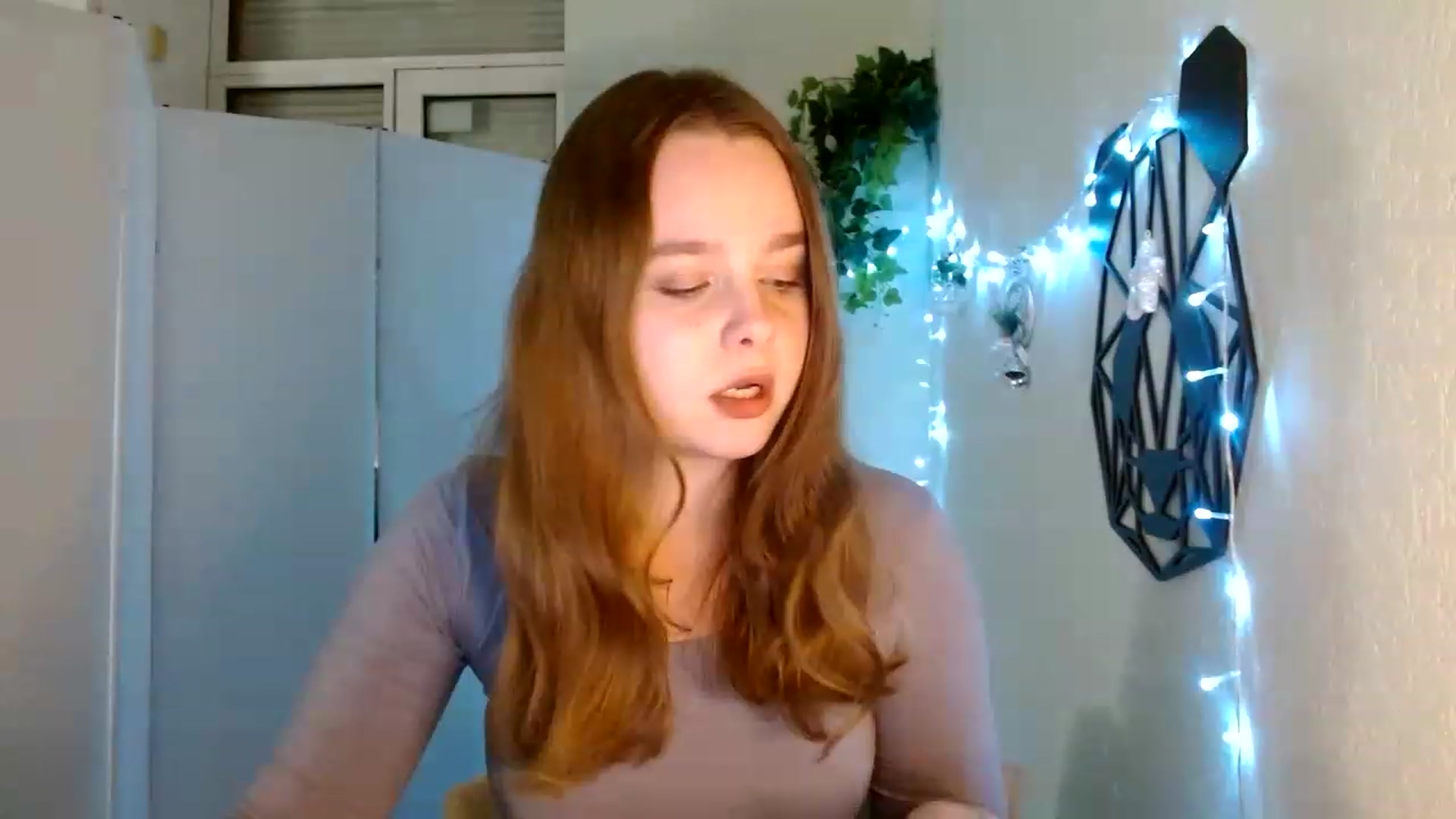 Gallery image thumbnail from Cold_Moon's myfreecams stream on, 12/25/2022, 16:34 image 11 of 20