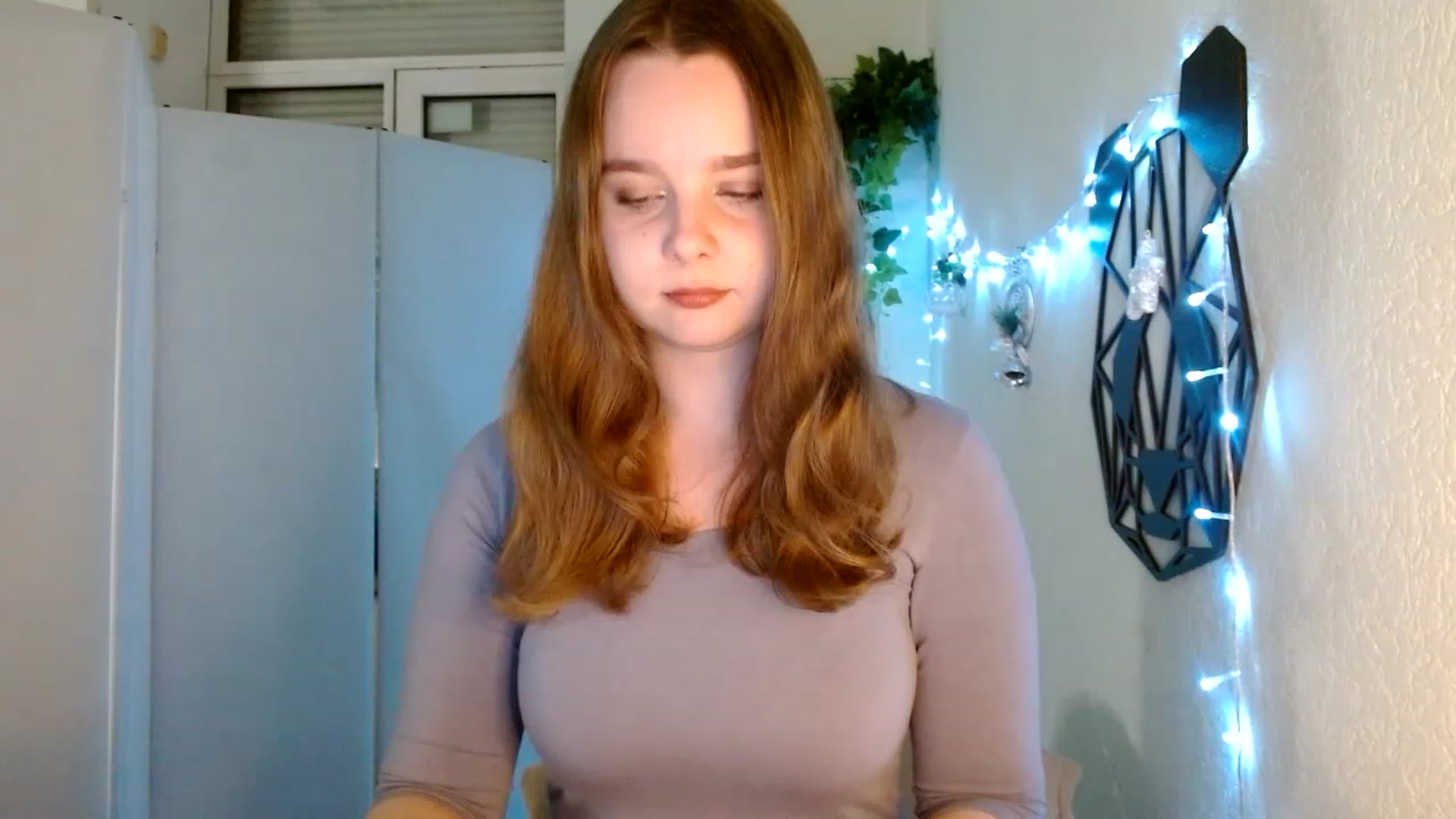 Gallery image thumbnail from Cold_Moon's myfreecams stream on, 12/25/2022, 16:34 image 4 of 20
