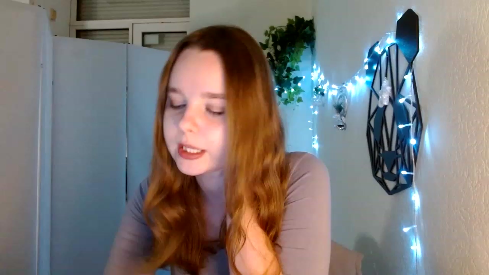 Gallery image thumbnail from Cold_Moon's myfreecams stream on, 12/25/2022, 16:34 image 1 of 20