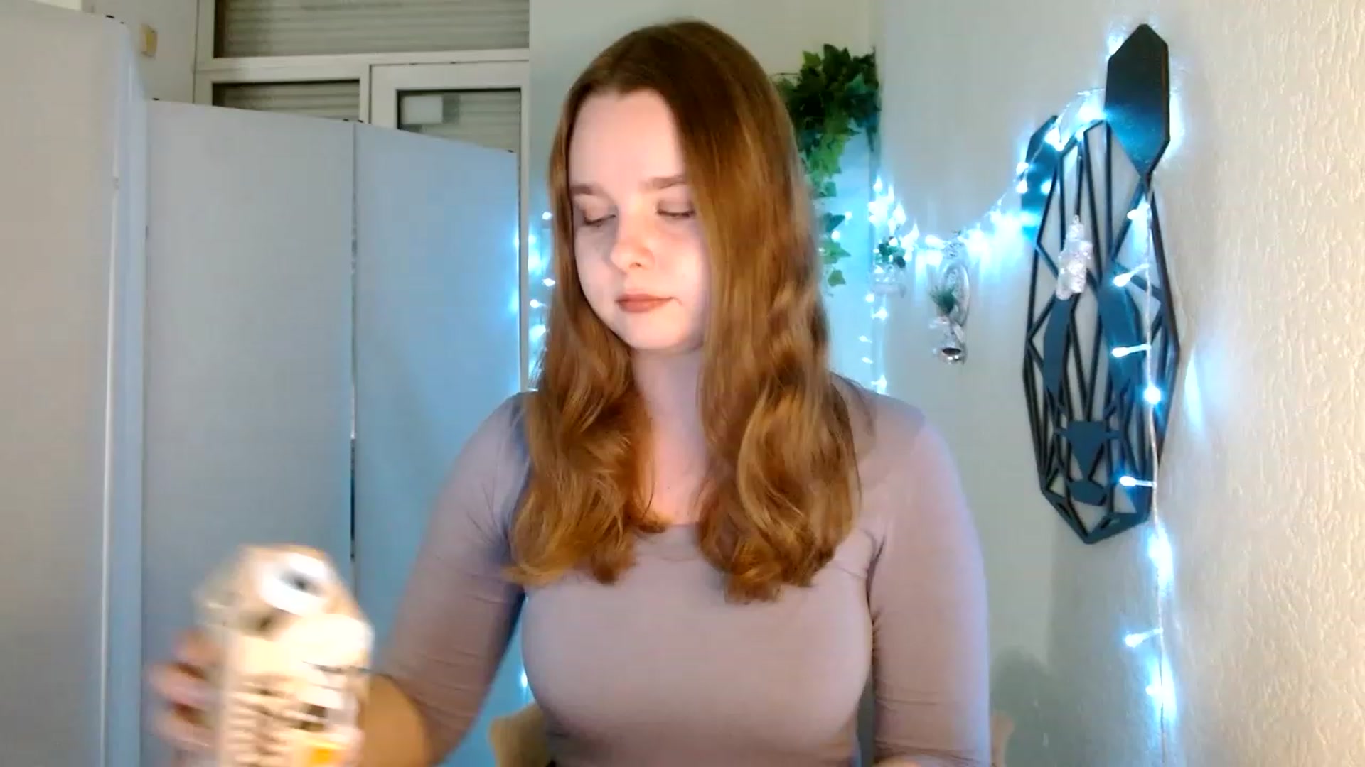 Gallery image thumbnail from Cold_Moon's myfreecams stream on, 12/25/2022, 16:34 image 3 of 20