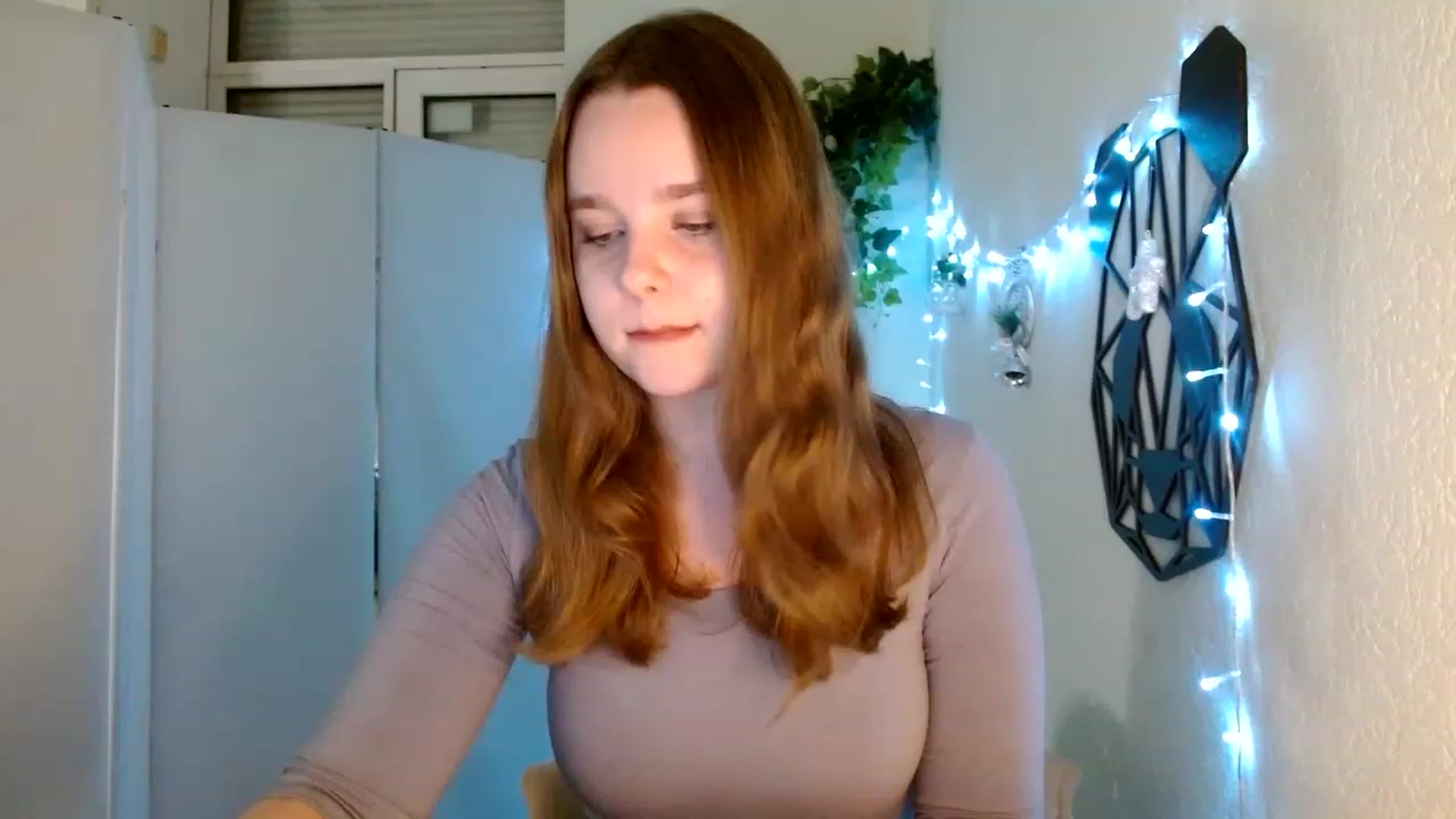 Gallery image thumbnail from Cold_Moon's myfreecams stream on, 12/25/2022, 16:34 image 2 of 20